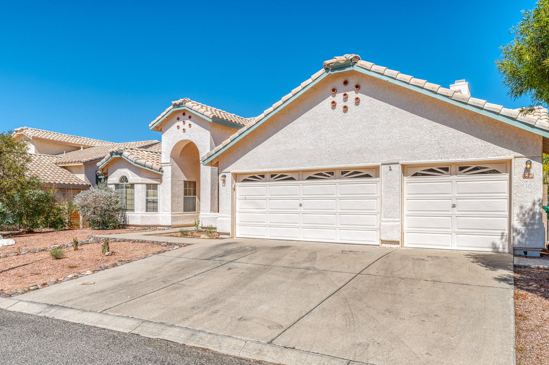 Canada Heights(1-68) - Residential