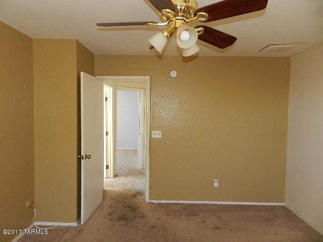 Country Highlands (1-180) - Residential