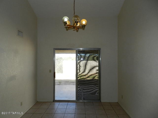 Country Highlands (1-180) - Residential