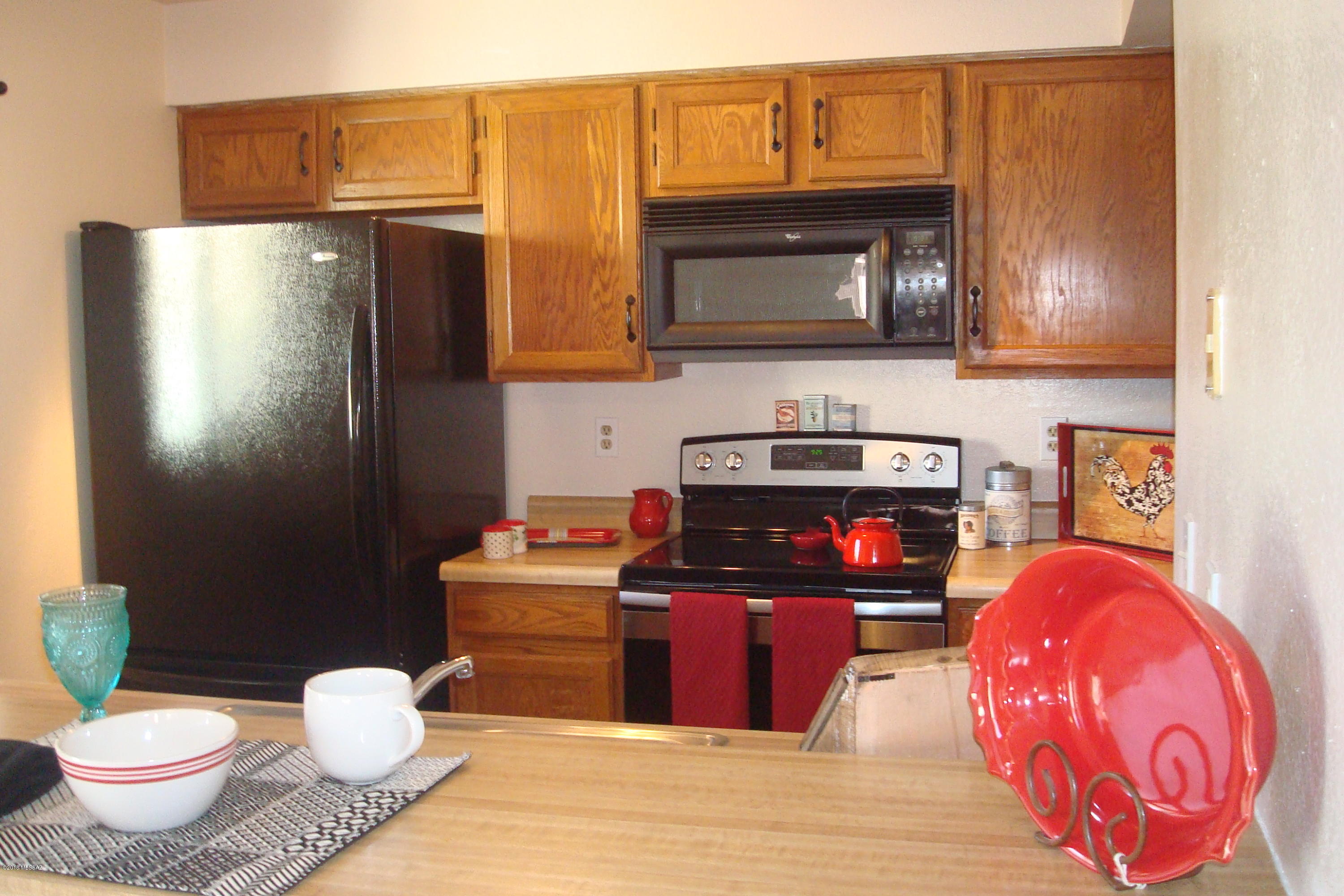 Woodland Place Condominiums (101-152, 201-252) - Residential
