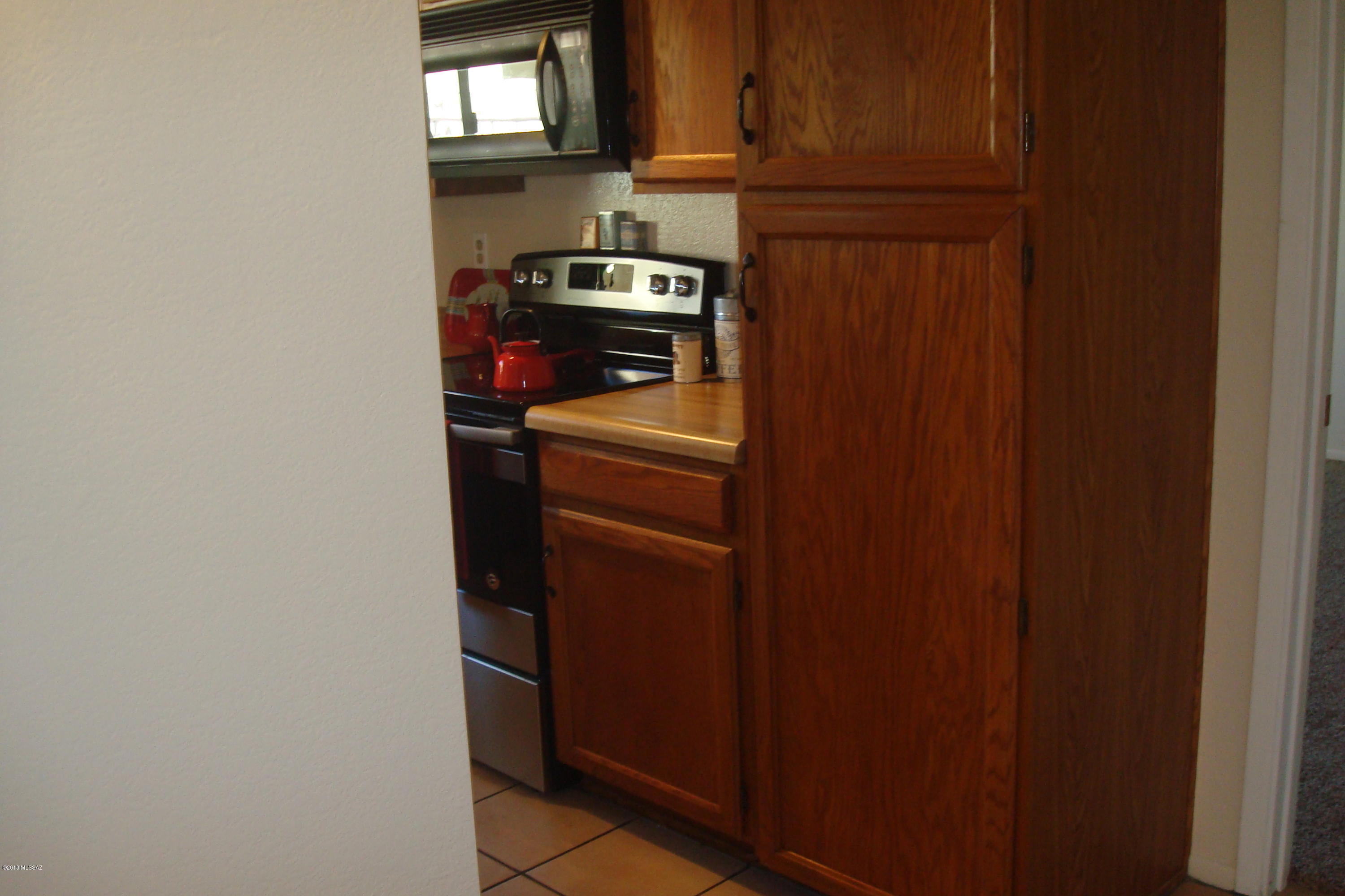 Woodland Place Condominiums (101-152, 201-252) - Residential