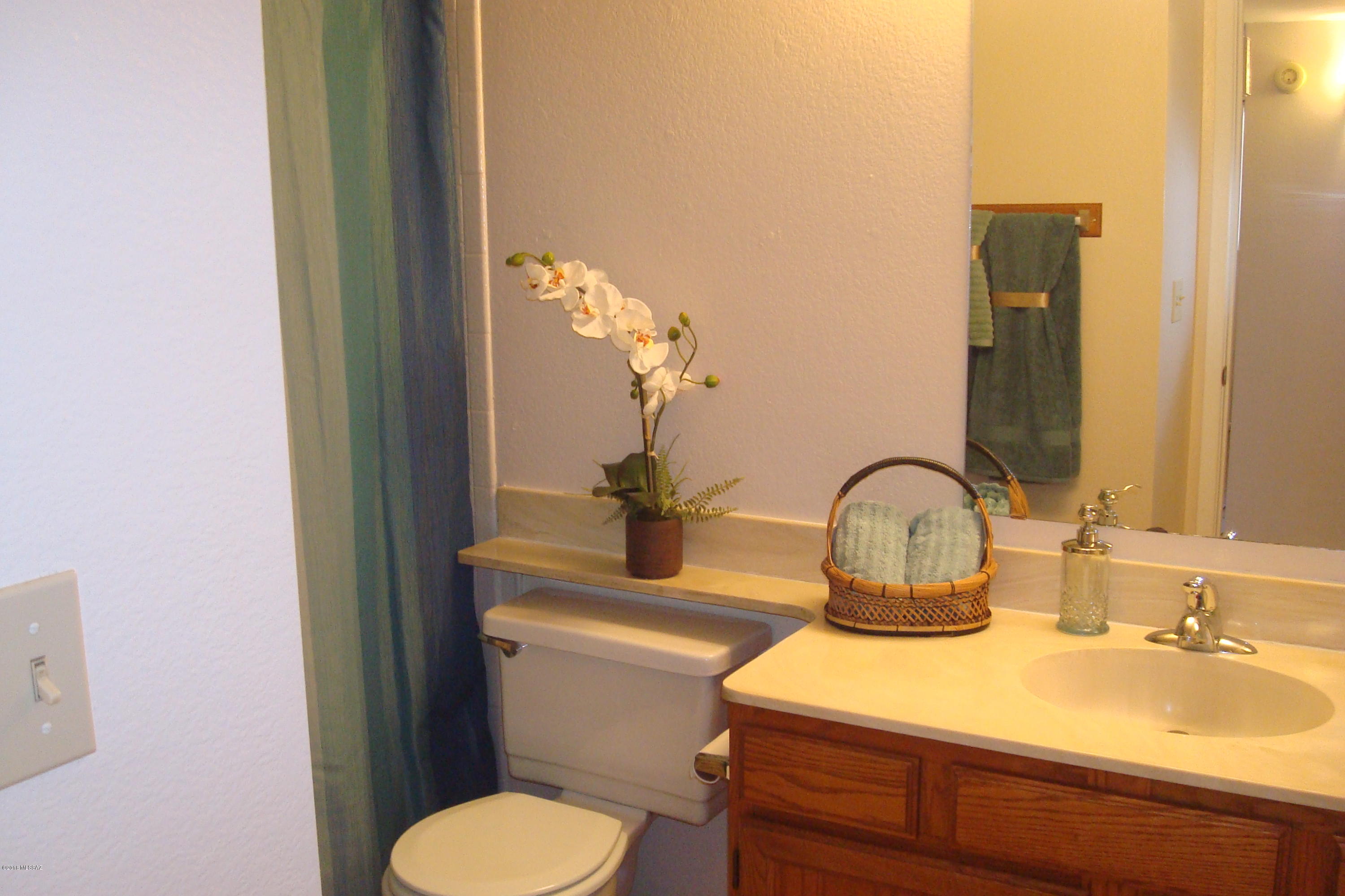 Woodland Place Condominiums (101-152, 201-252) - Residential