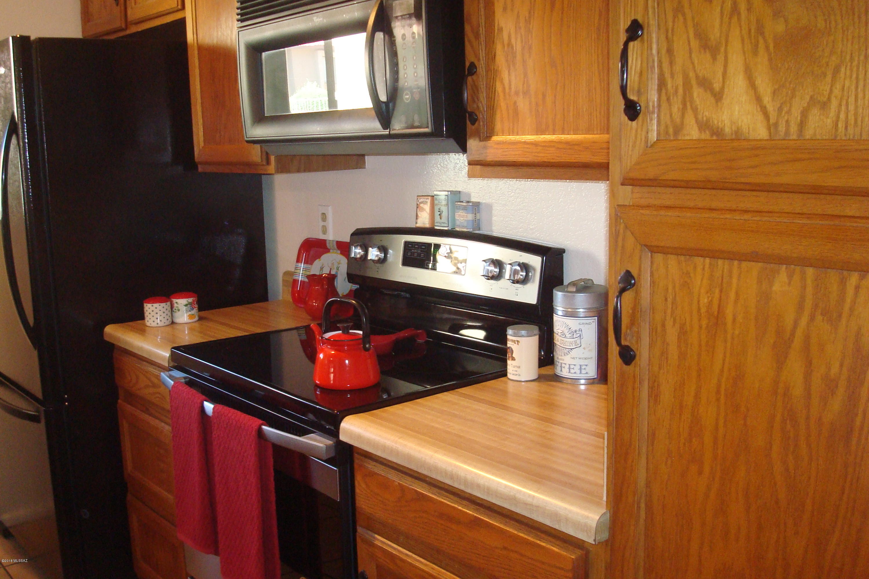 Woodland Place Condominiums (101-152, 201-252) - Residential