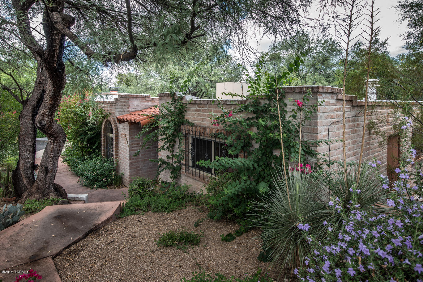 Woodland Hills - Residential