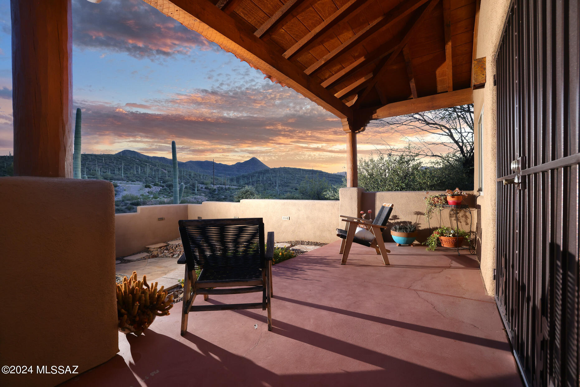 Los Arroyos Del Oeste (1-84) - Residential