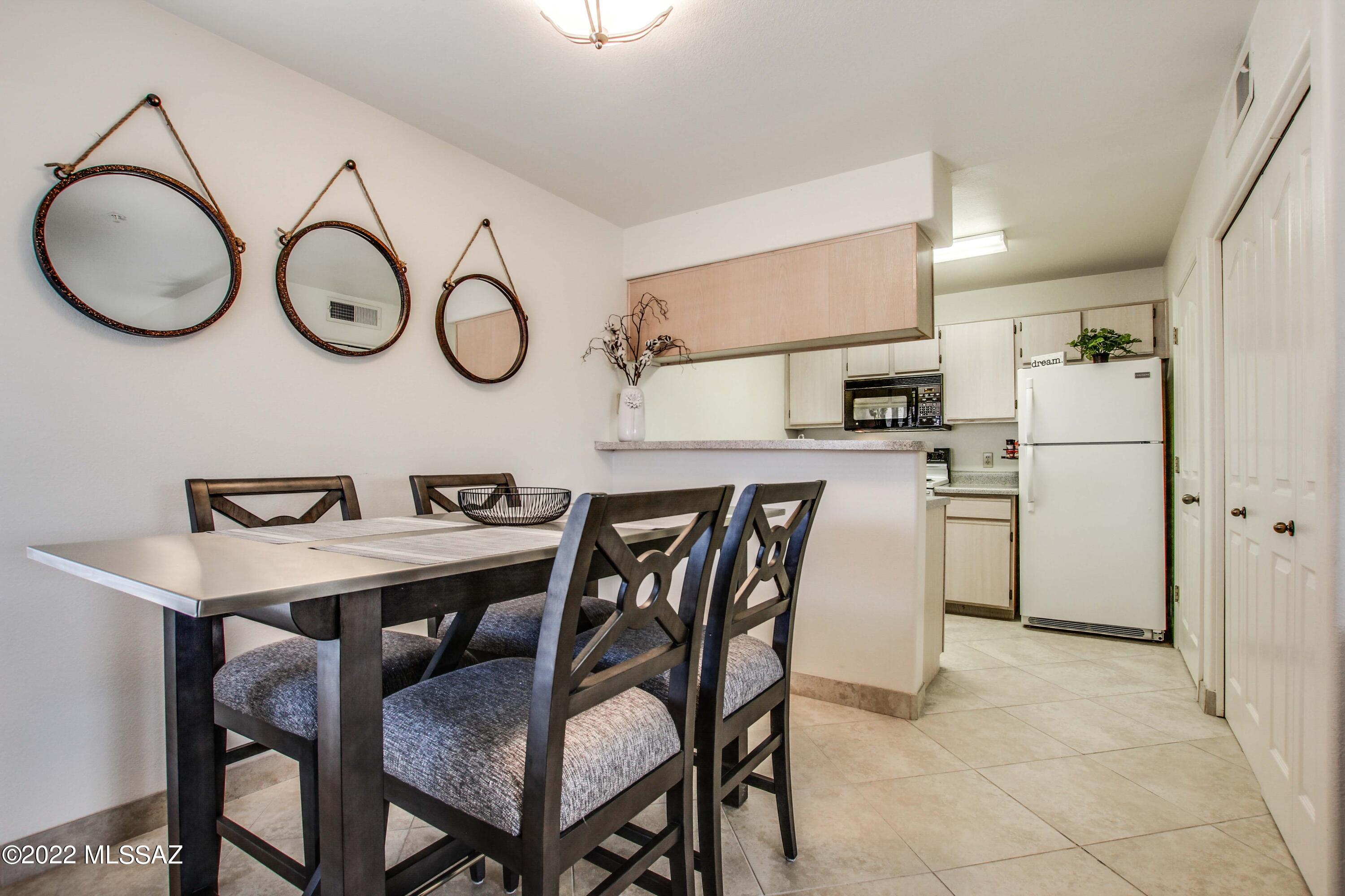 Veranda at Ventana Condominiums - Residential