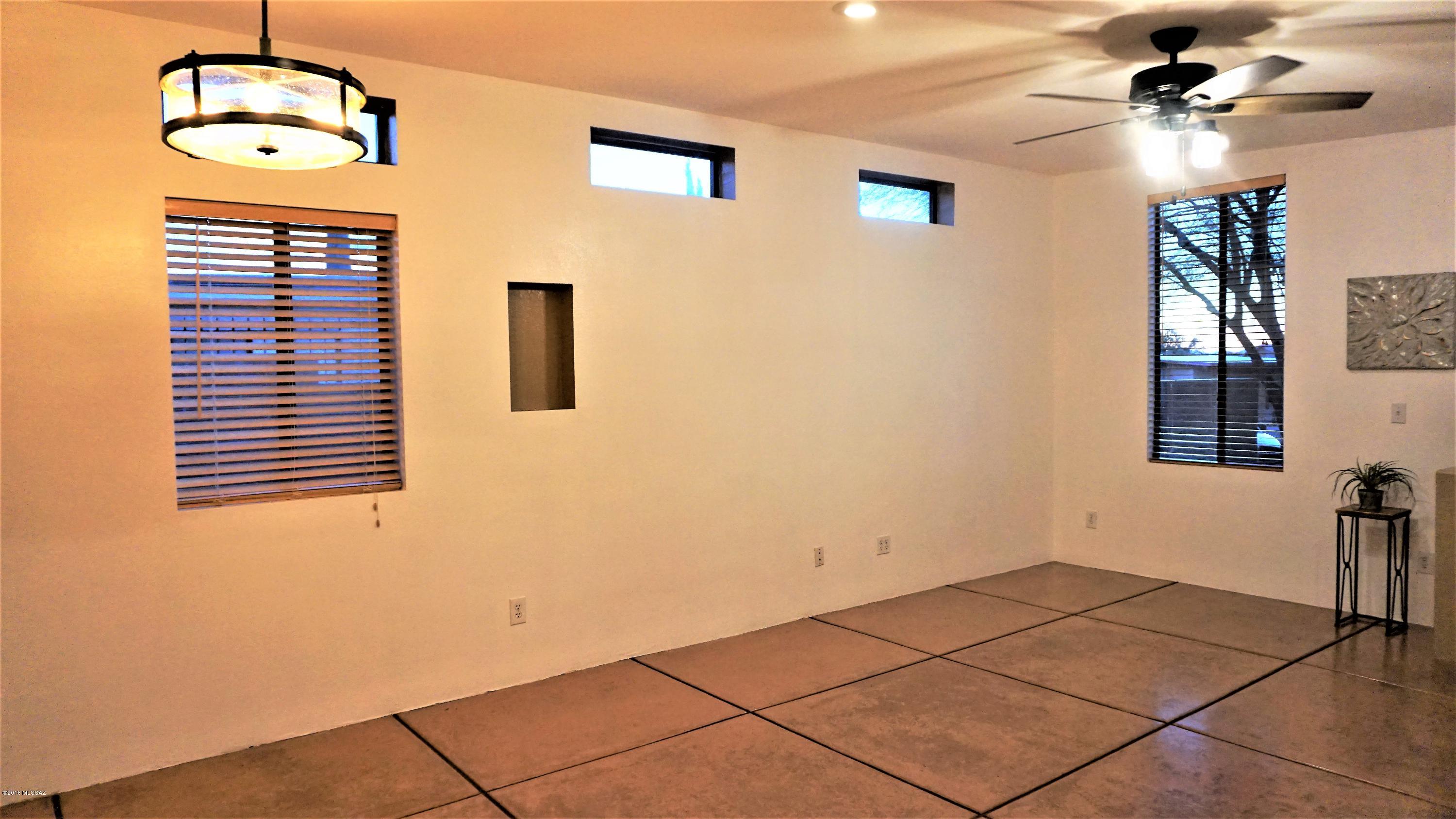 New Tucson Unit NO. 5 (1-312) - Residential