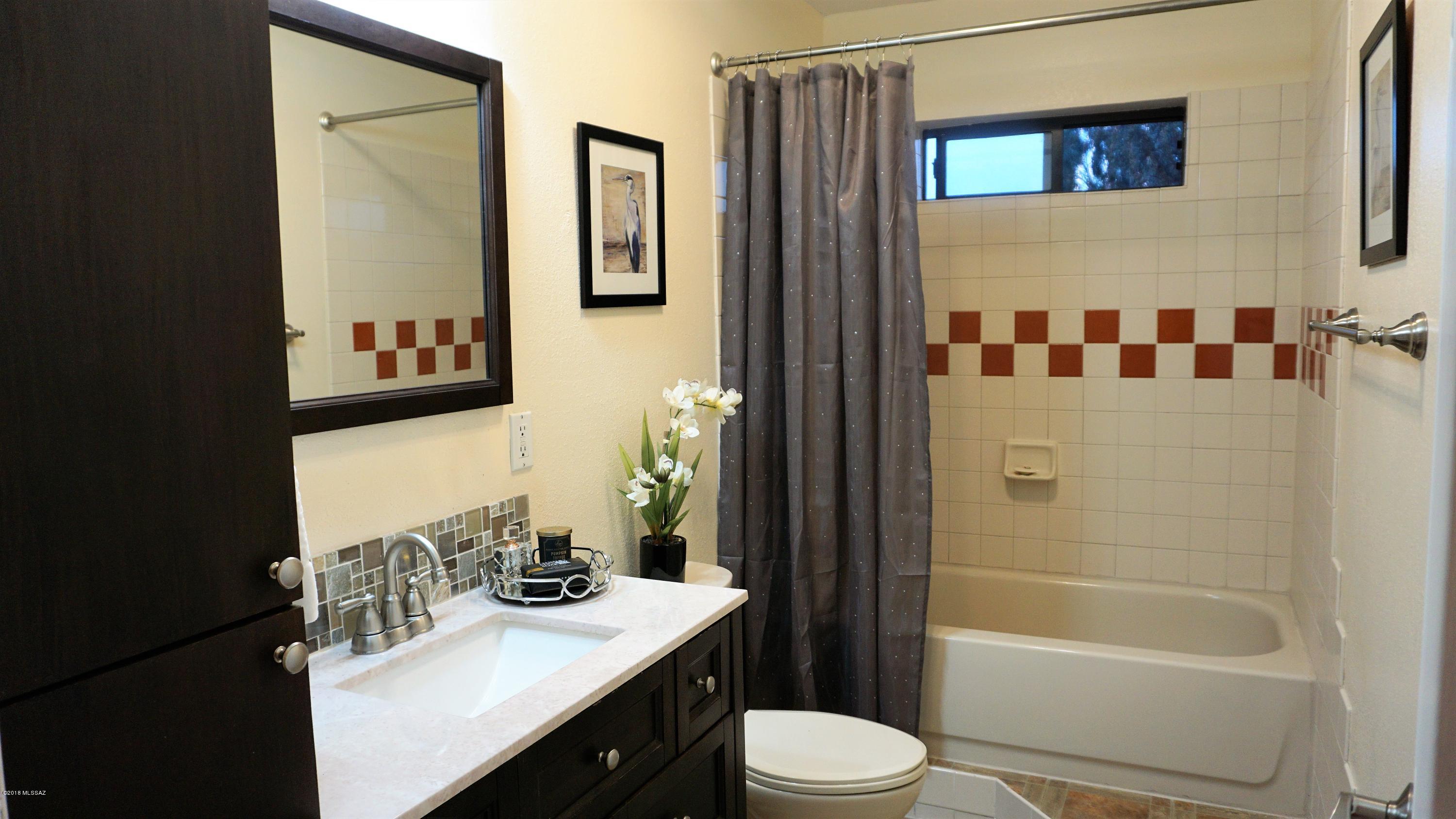 New Tucson Unit NO. 5 (1-312) - Residential