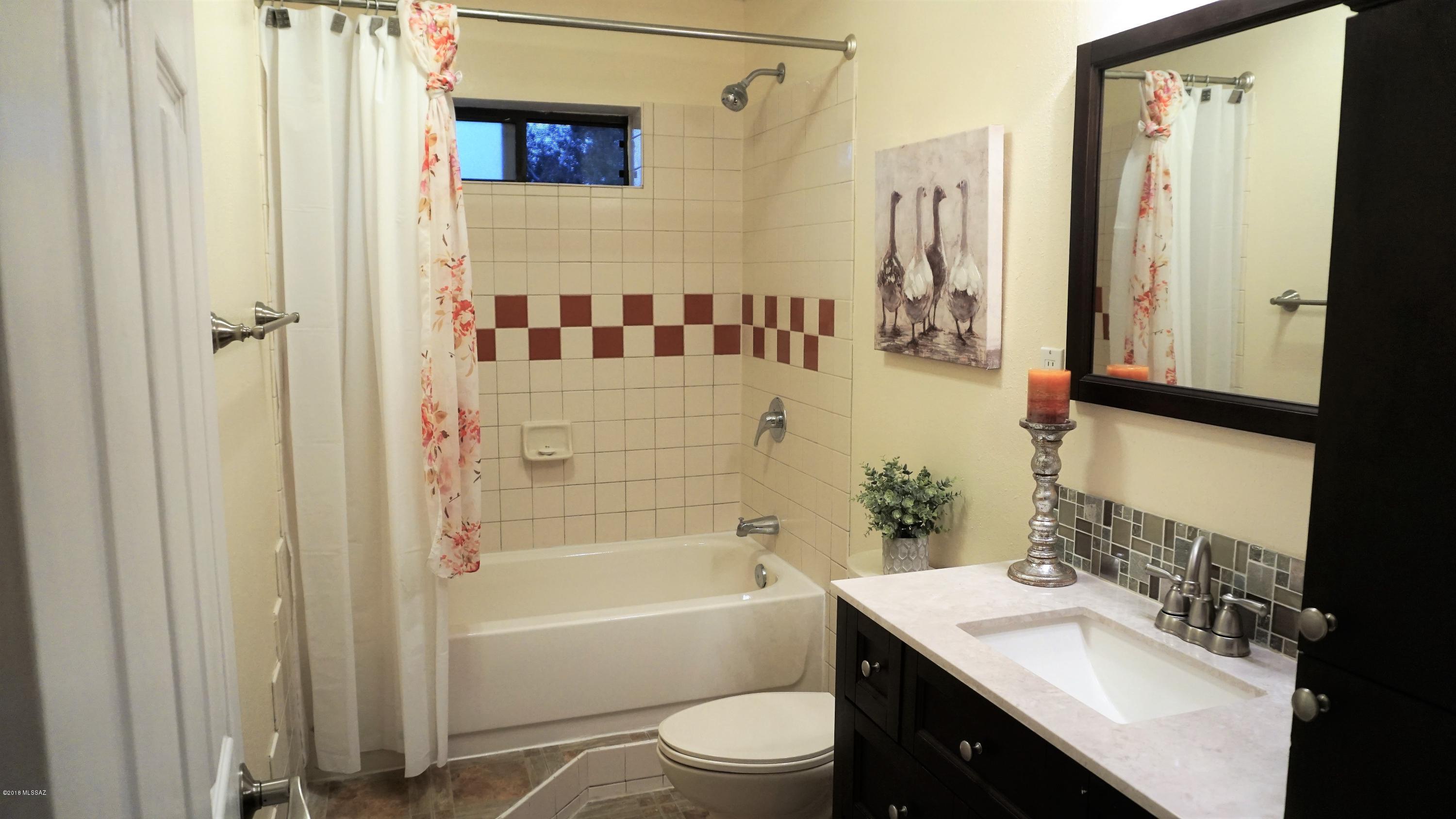 New Tucson Unit NO. 5 (1-312) - Residential