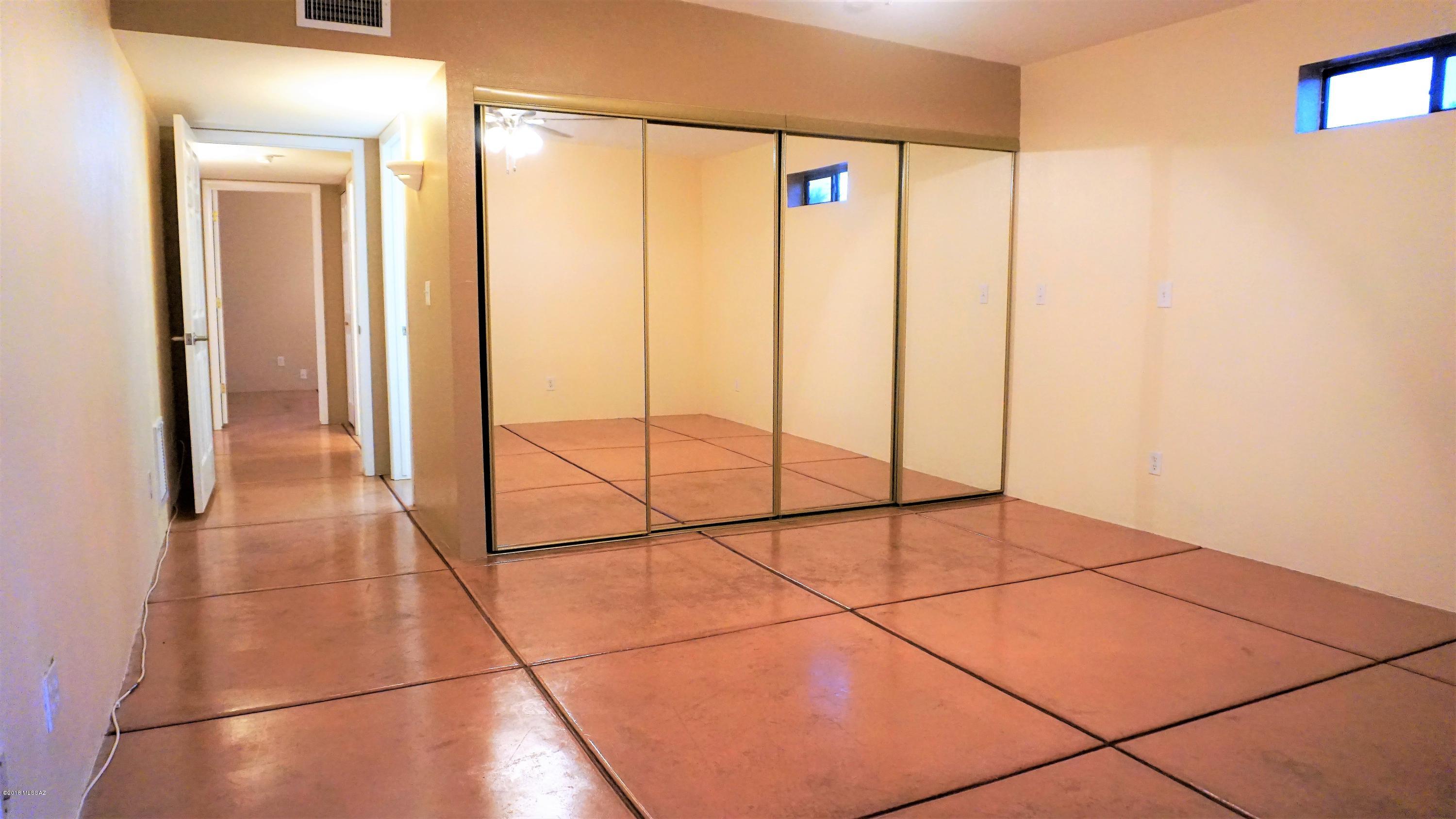 New Tucson Unit NO. 5 (1-312) - Residential