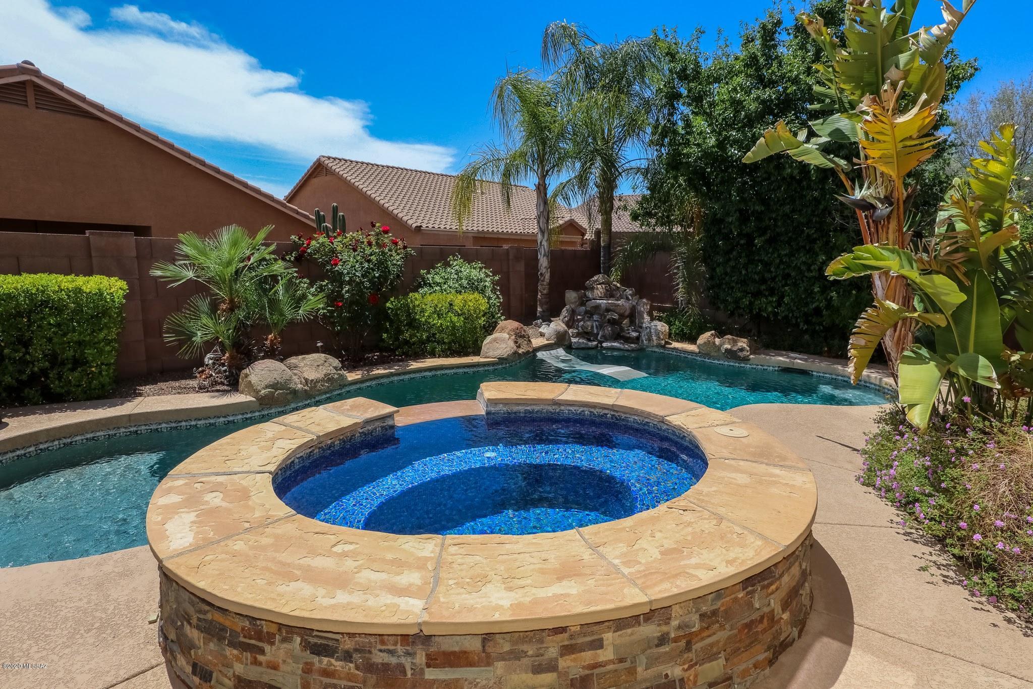 Tangerine Terrace (1-105) - Residential