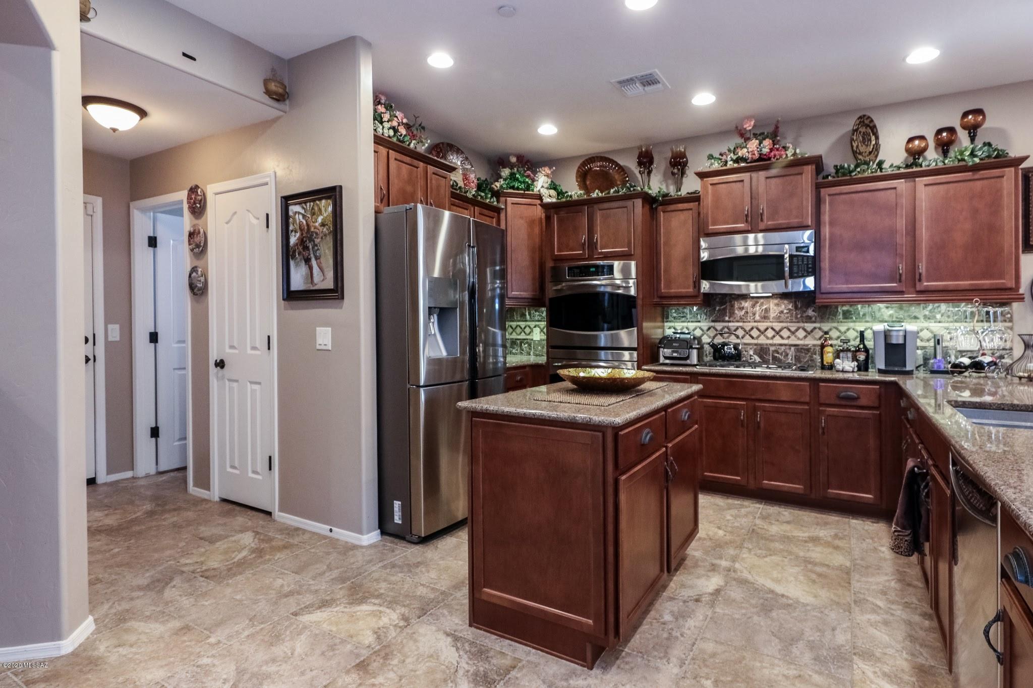 Tangerine Terrace (1-105) - Residential