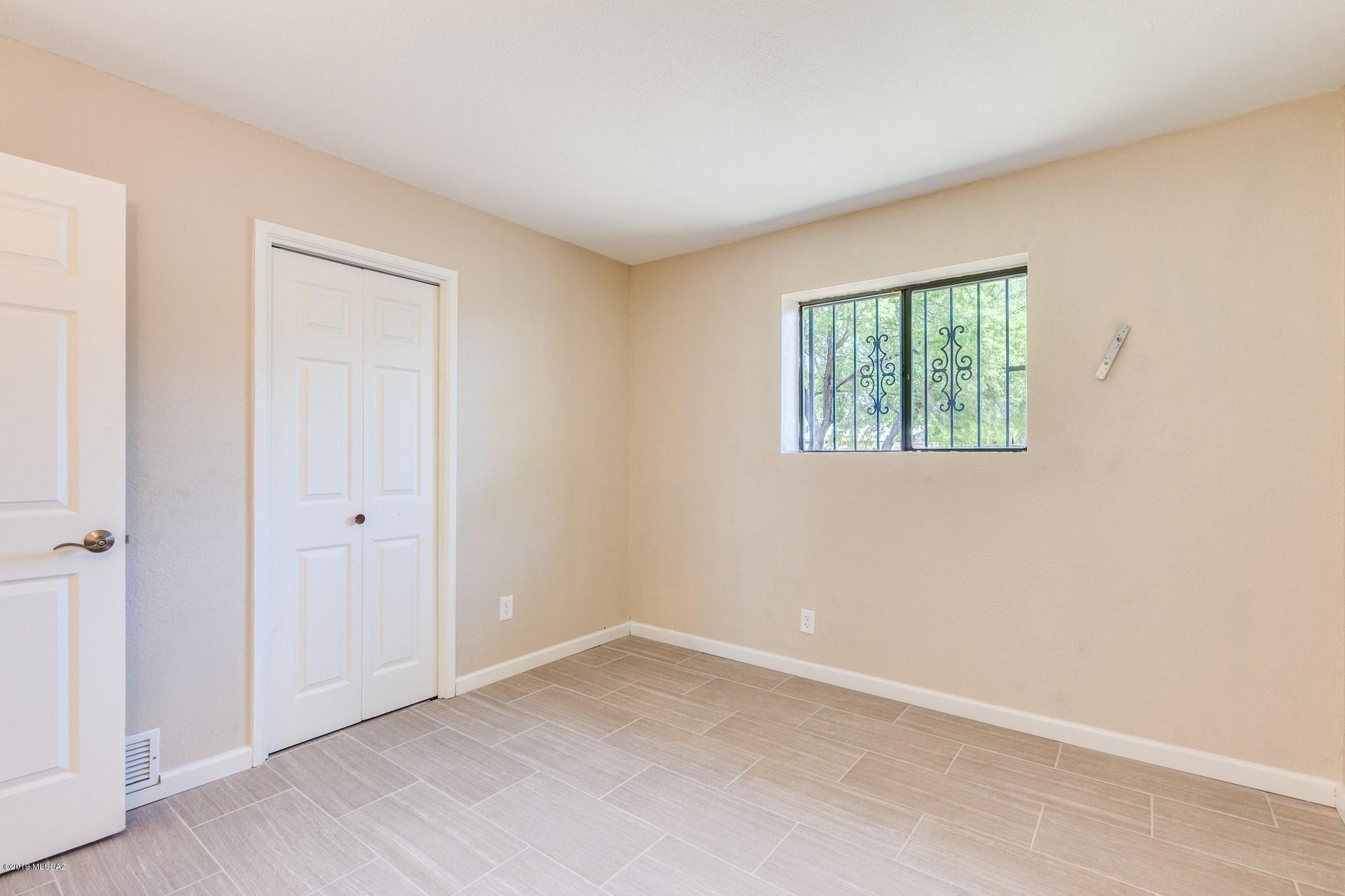 Ray Subdivision - Residential