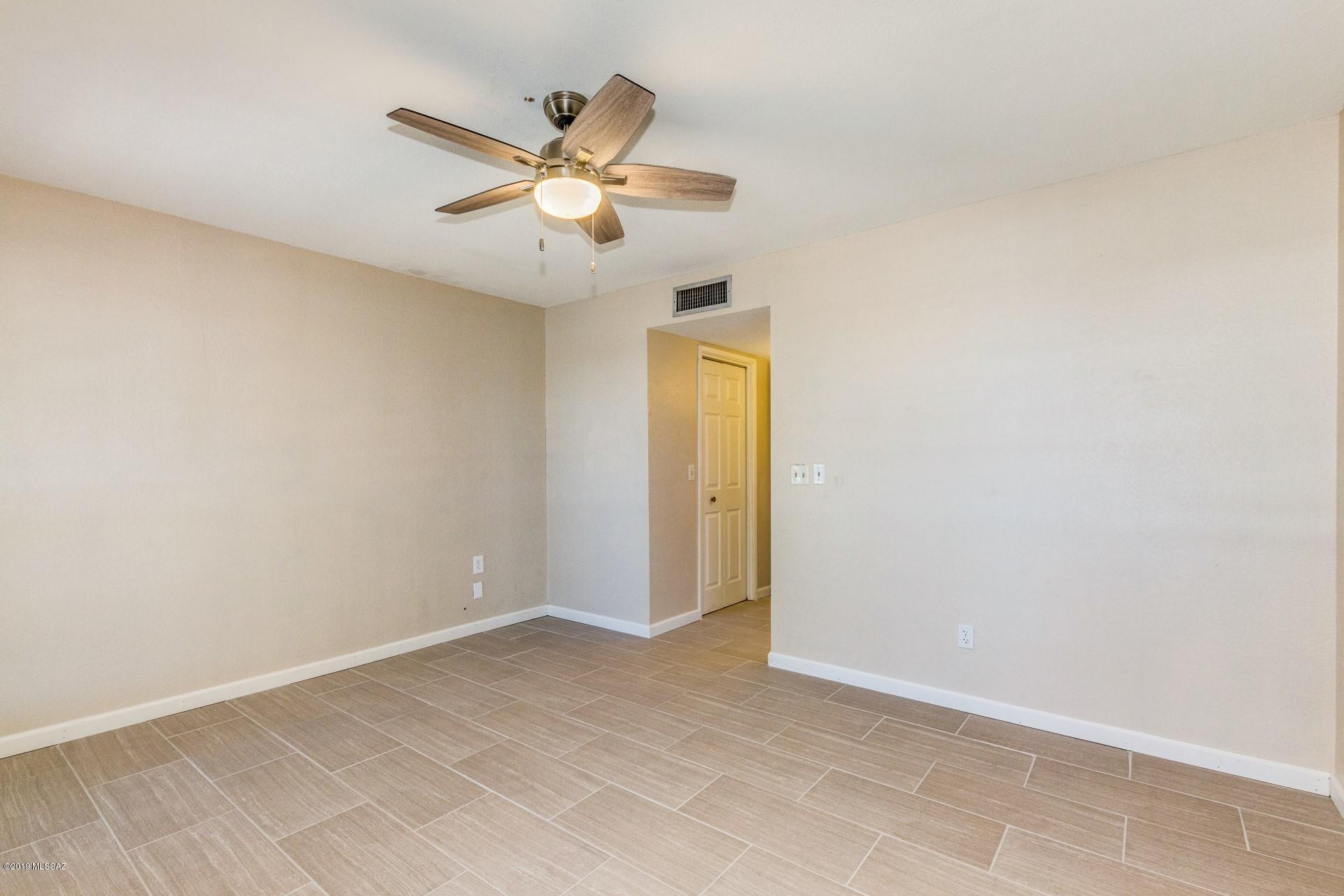 Ray Subdivision - Residential