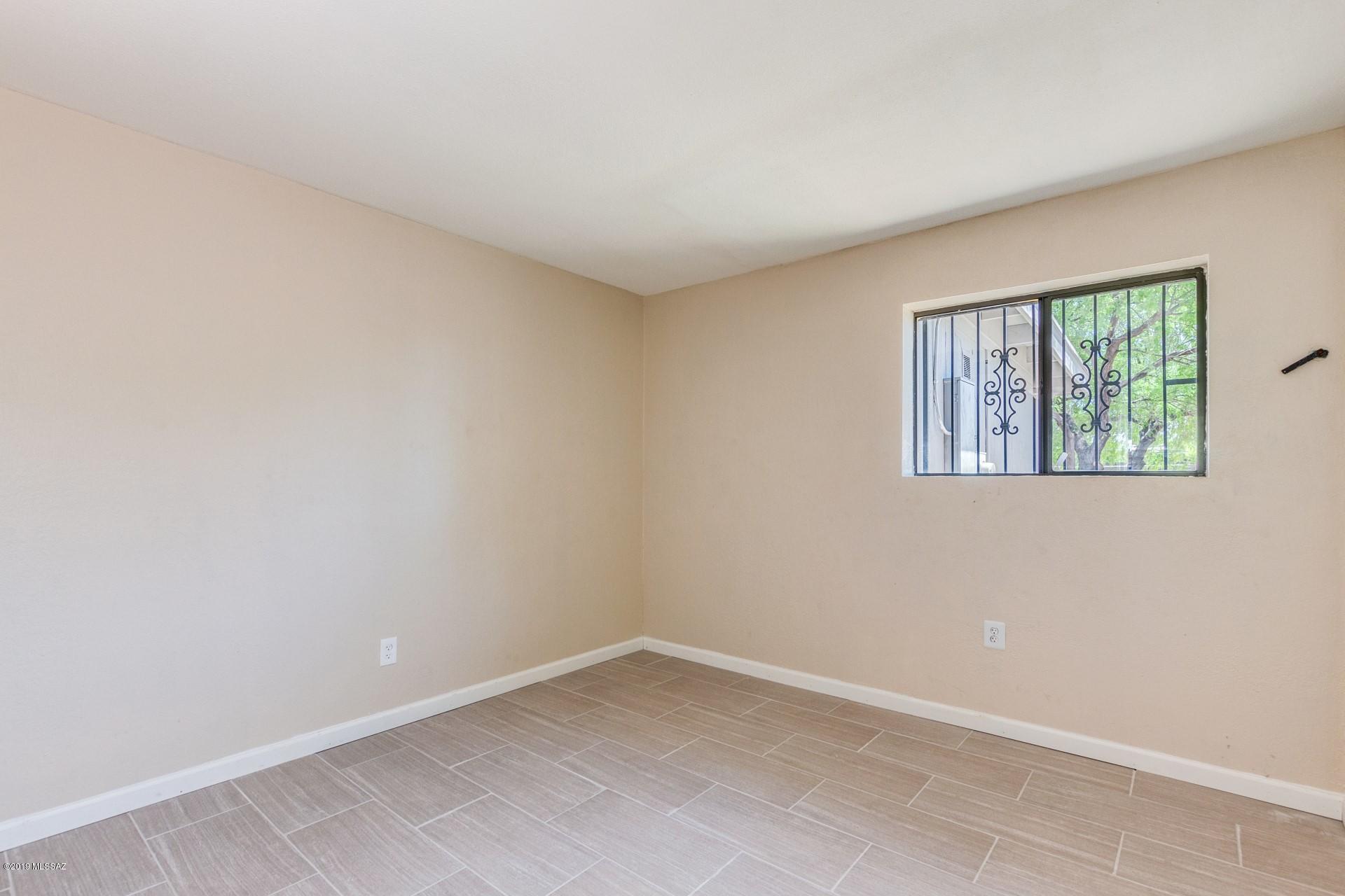 Ray Subdivision - Residential