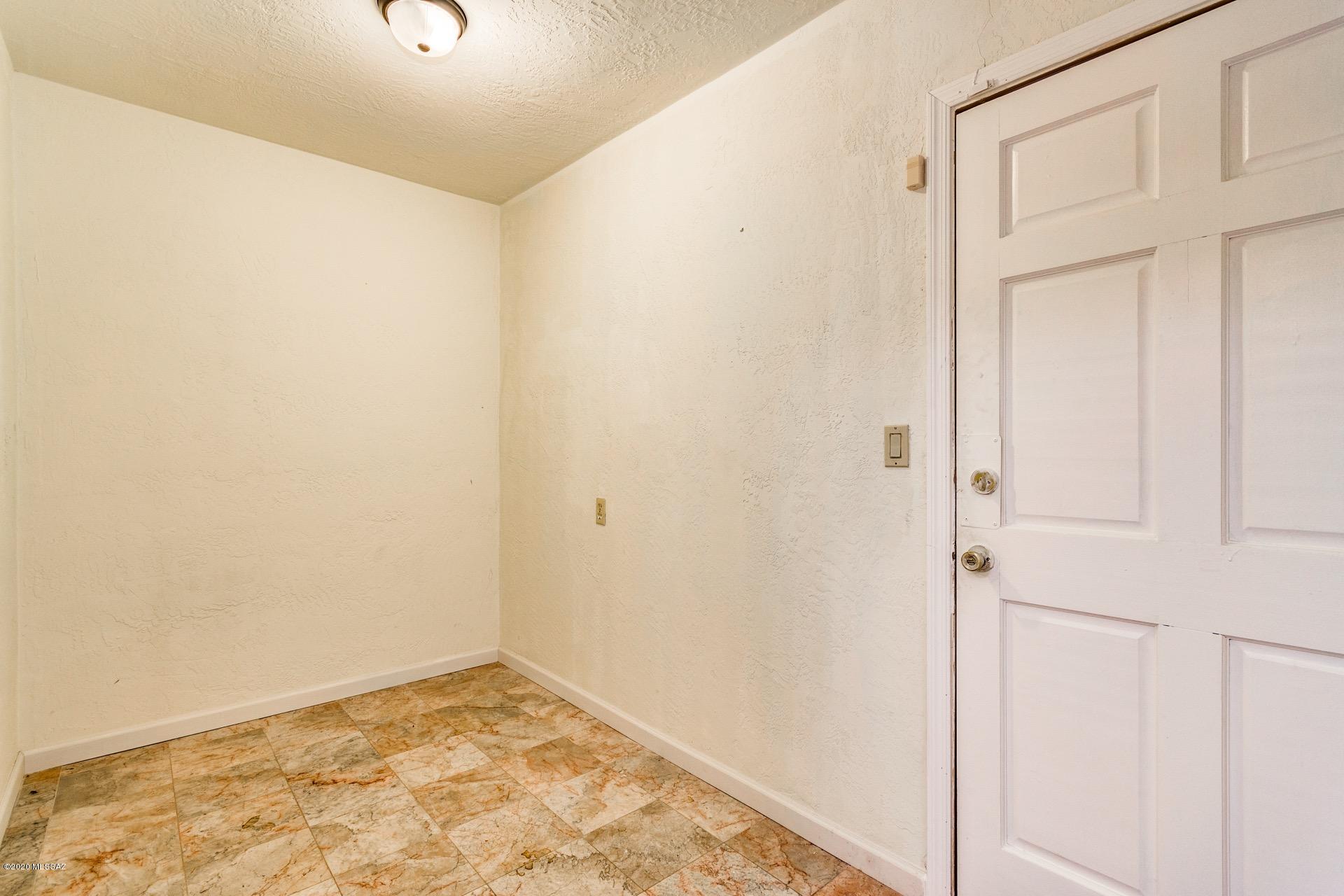 Smoketree Estates (1-15) - Residential