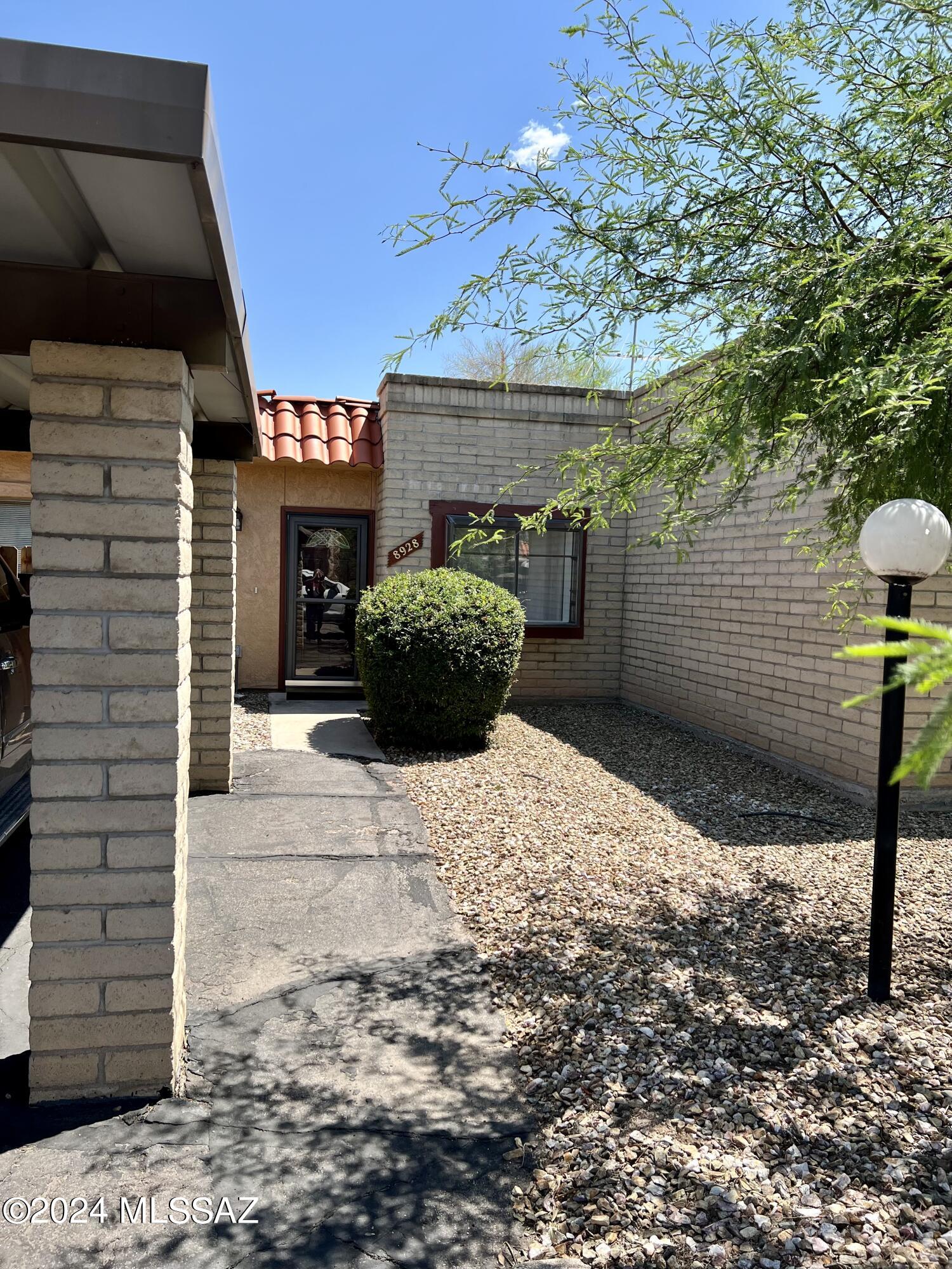 AFFORDABLE! Clean and ready to move right into, 2 bedroom 2 bath townhouse in an excellent eastside Tucson location, cozy gas fireplace, and small 6 foot fenced backyard, 2 car carport, just painted, no carpet anywhere, newer AC and furnace, and a 1 year buyer's home warranty provided plus a warranty on the roof also! The owner is a licensed real estate broker in the state of Arizona