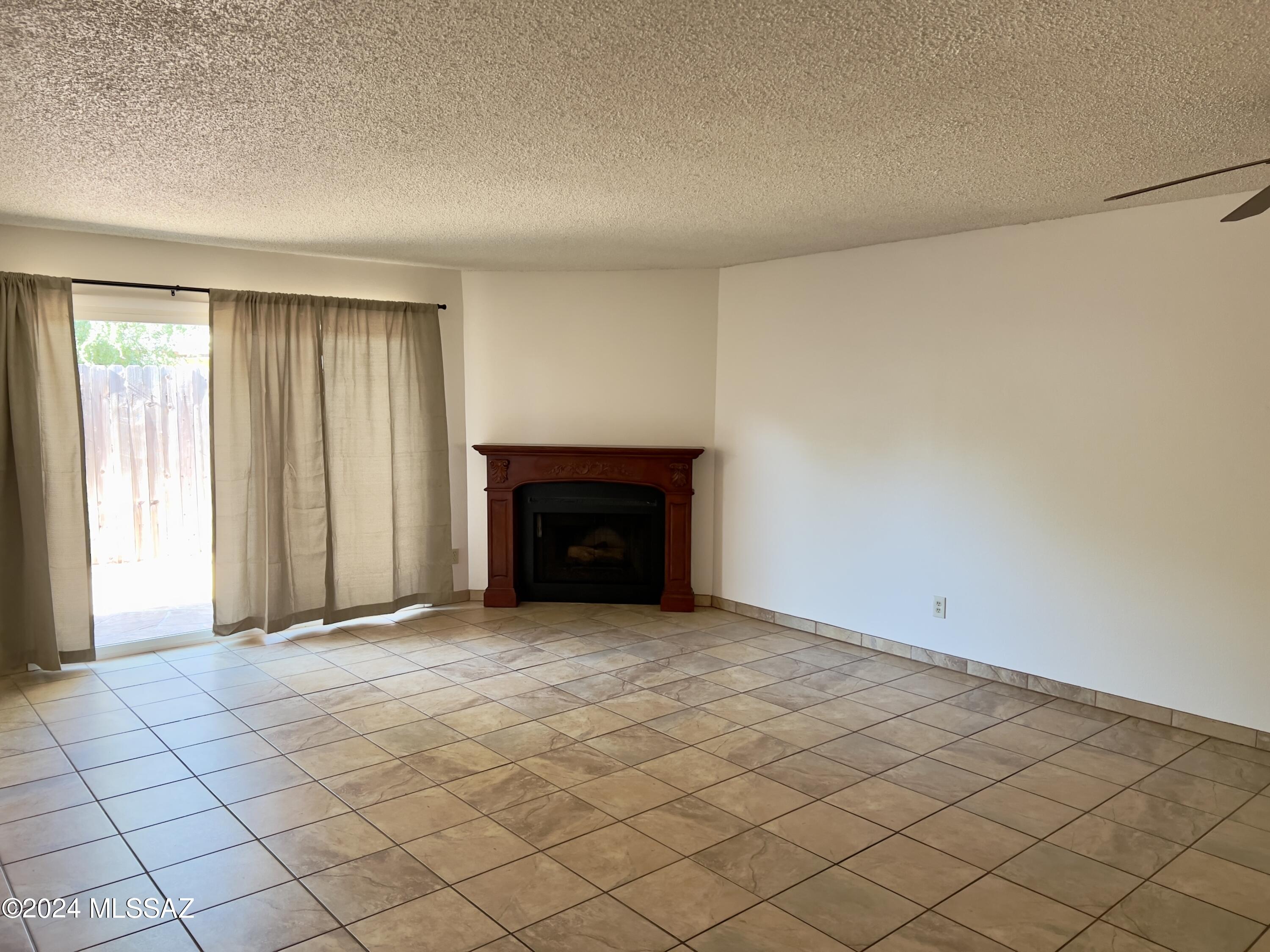 Mission Oaks (1-90) - Residential
