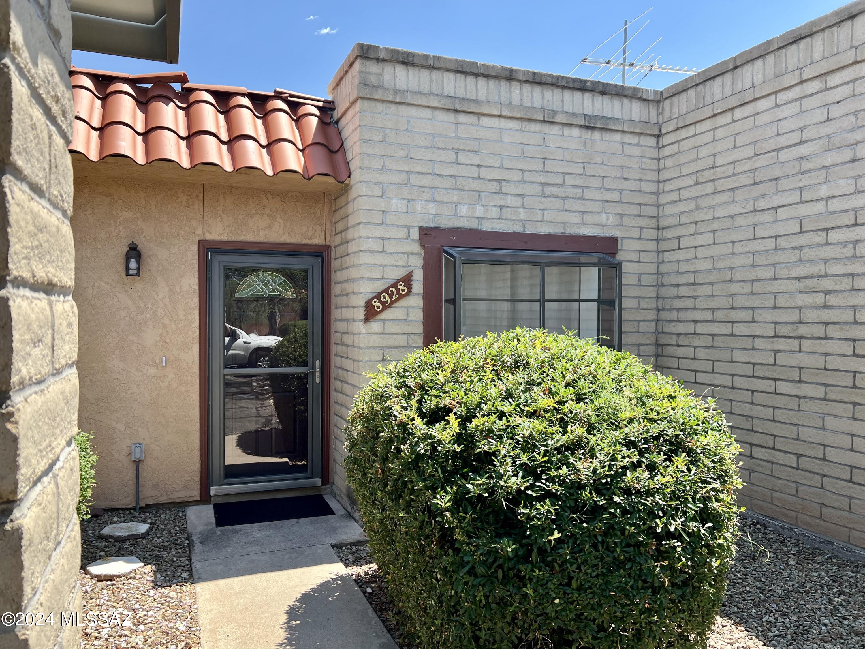 Mission Oaks (1-90) - Residential