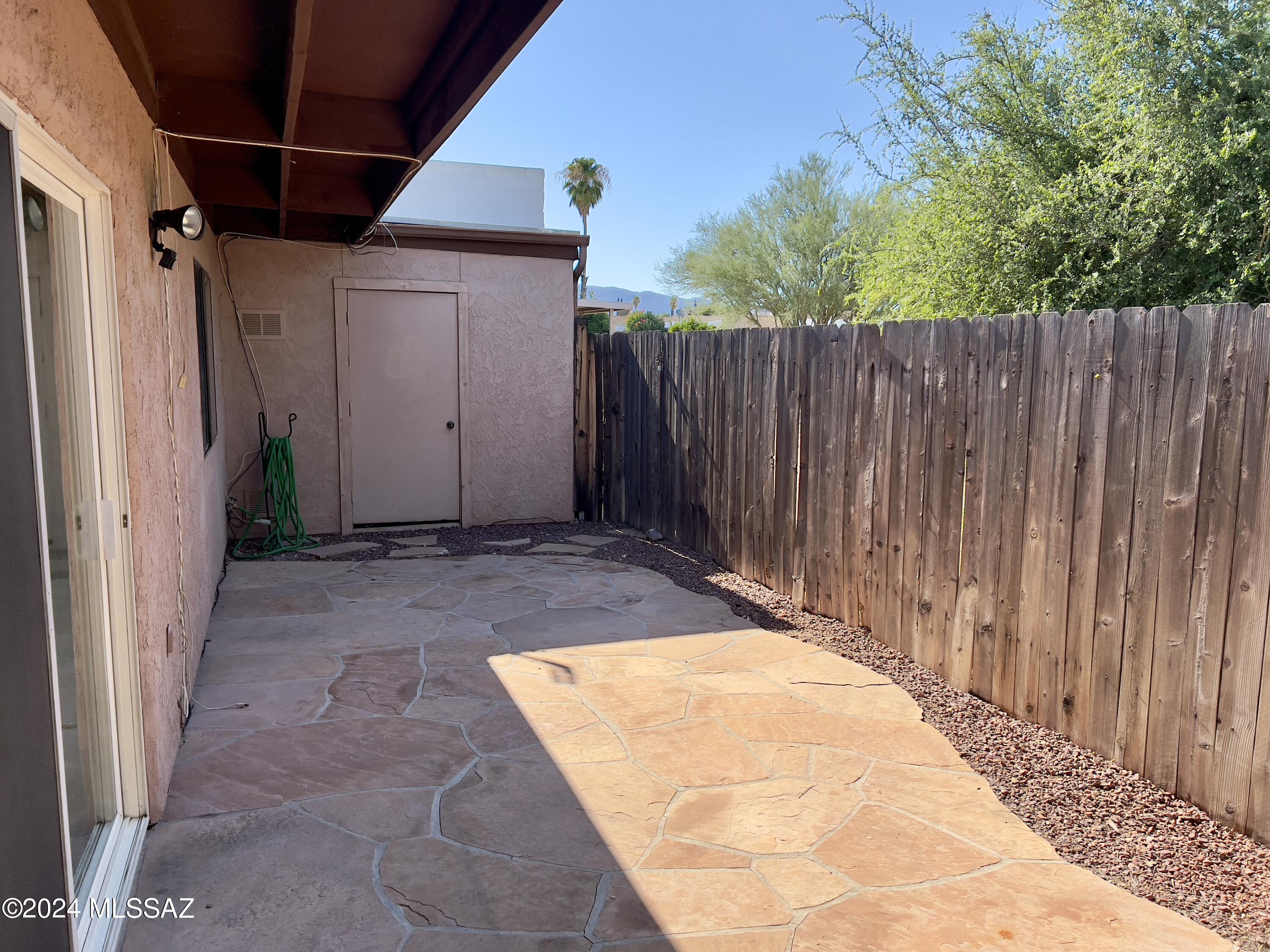Mission Oaks (1-90) - Residential