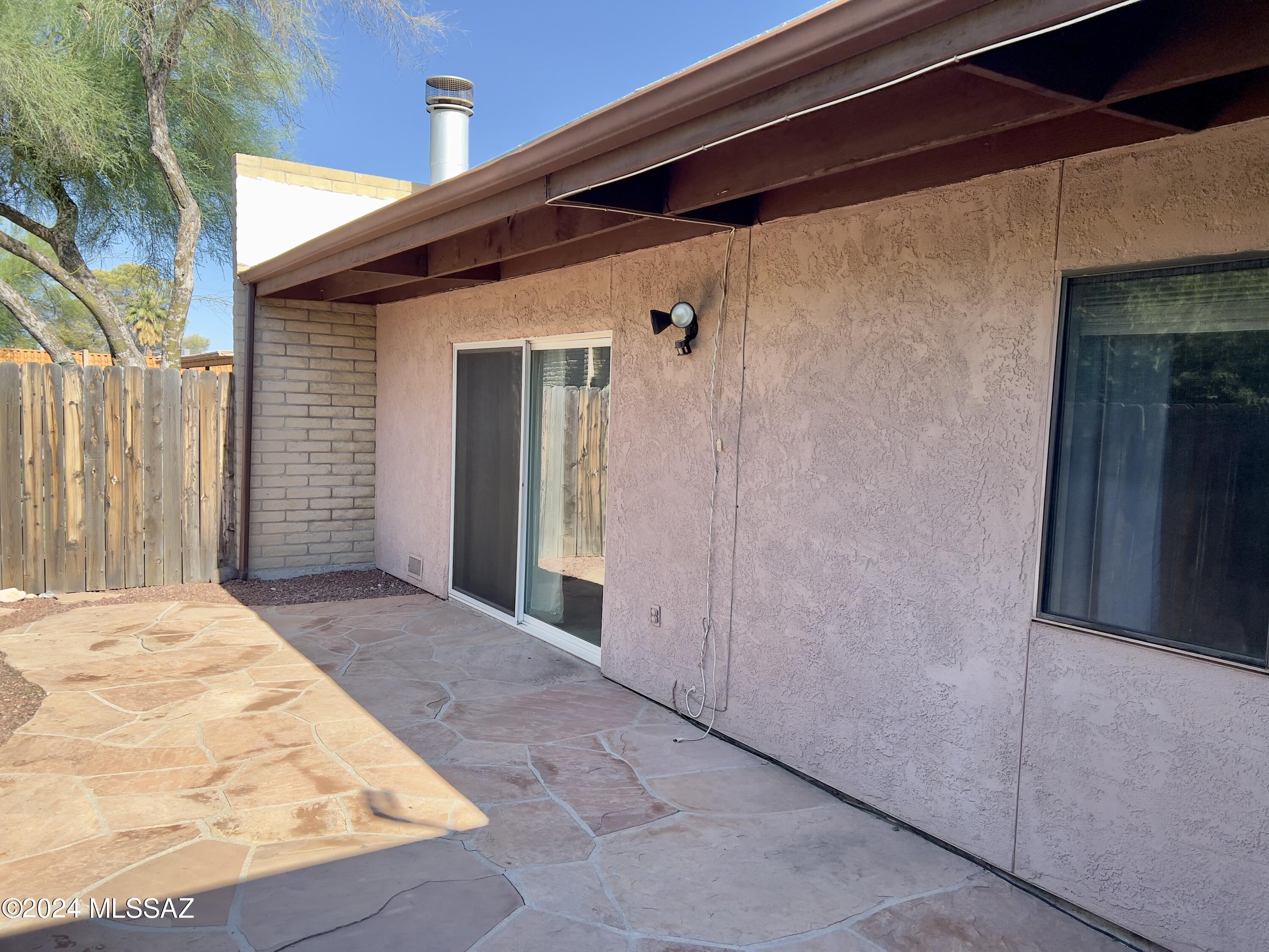 Mission Oaks (1-90) - Residential