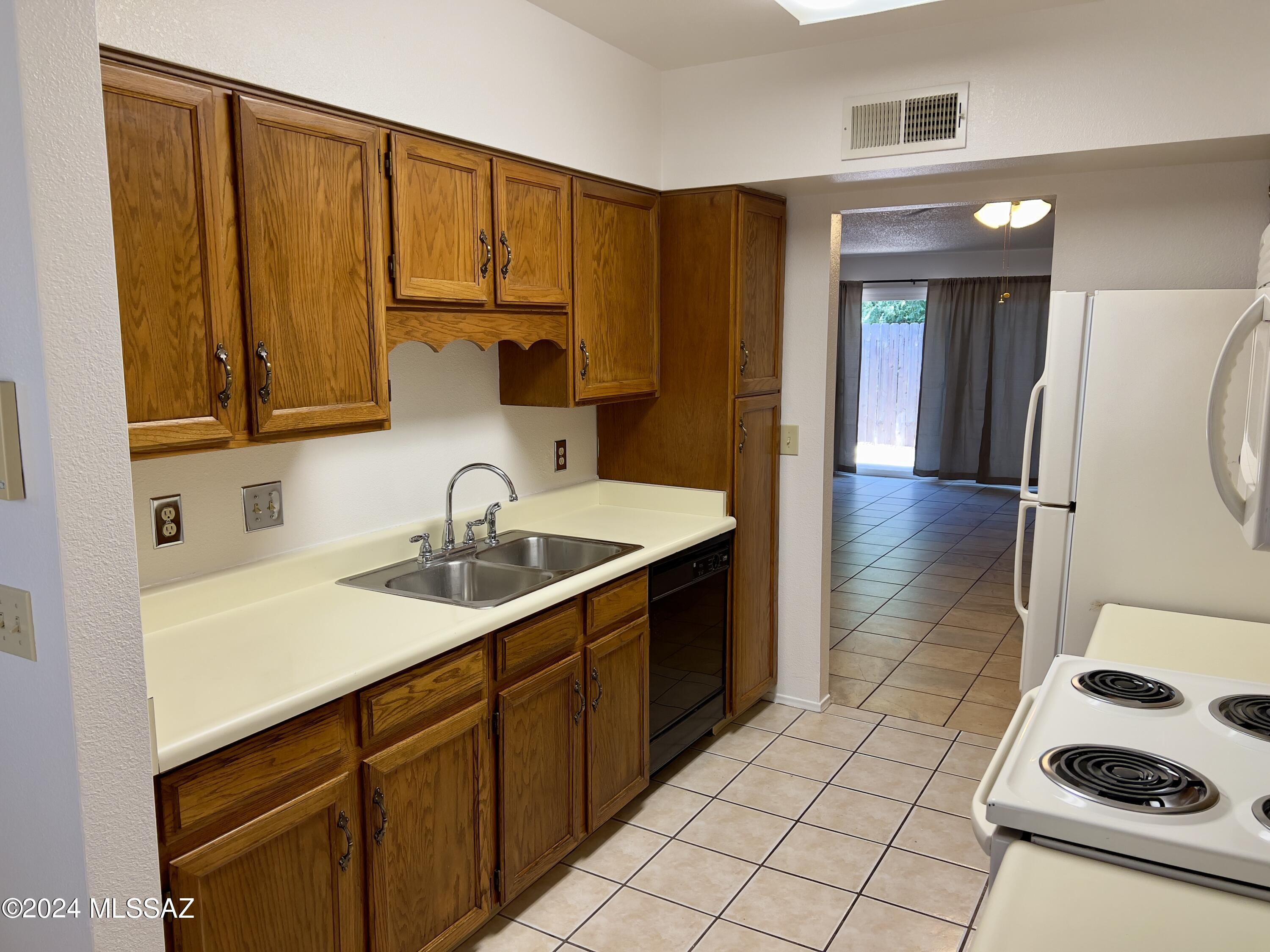 Mission Oaks (1-90) - Residential