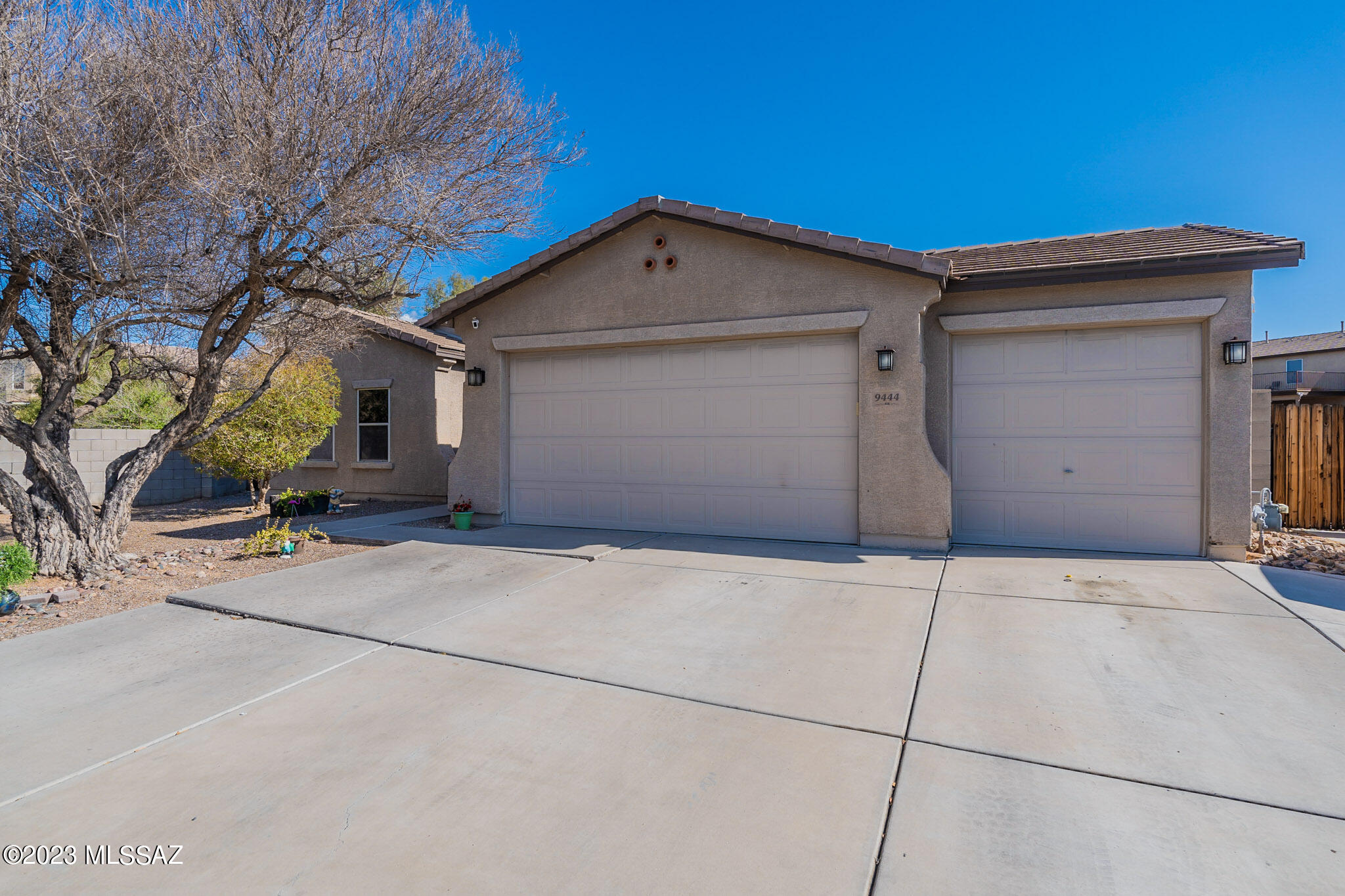 Come check out this 4 bedroom 2 bath home located in cul-de-sac. Home has great open floor plan, ideal for entertaining. New paint and flooring, installed in 2020. Pull your RV through RV gate into your beautiful huge yard! It's a must see!