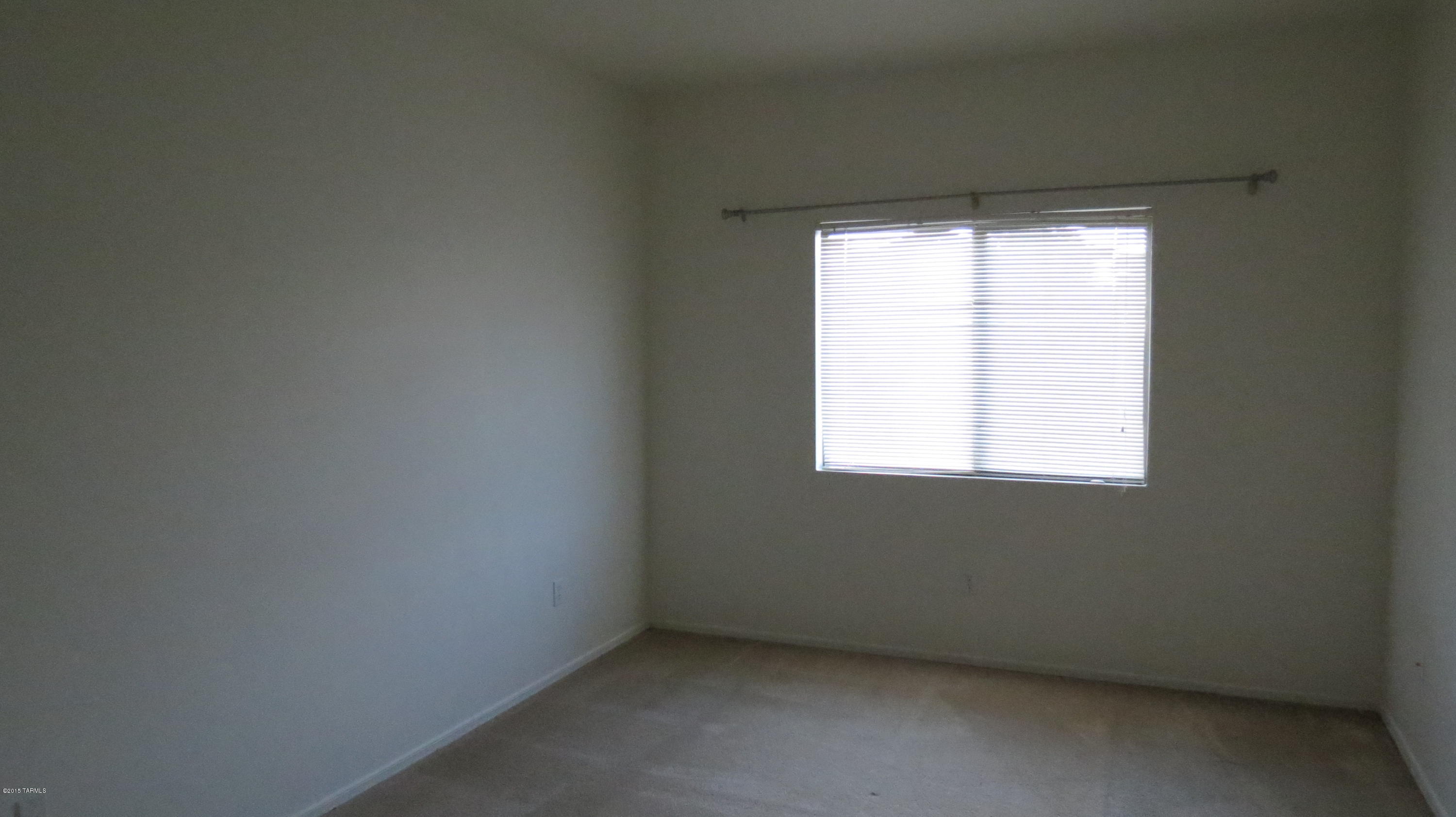 Continental Reserve Blk. 7 & 8 (1-82) - Residential Lease