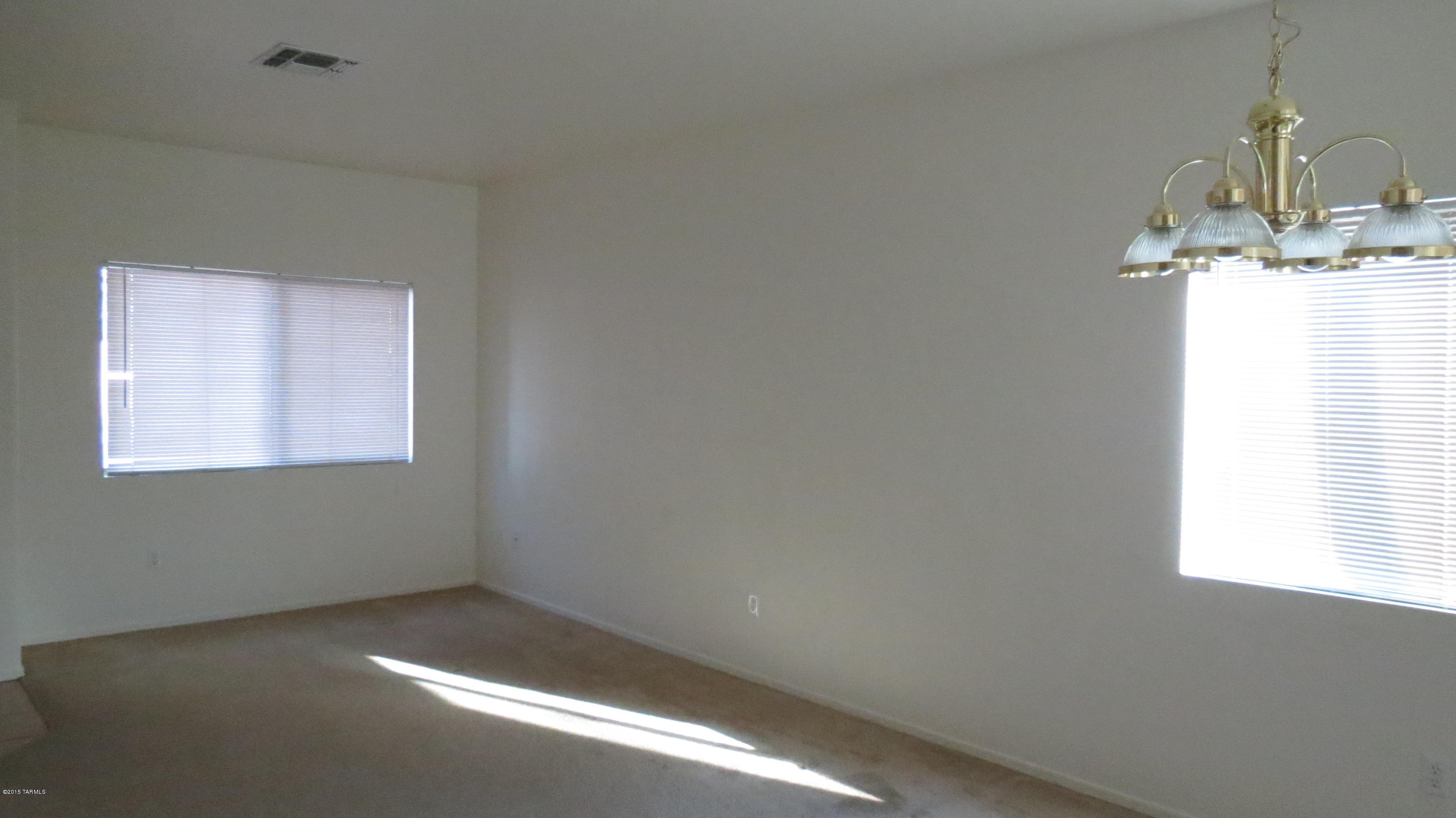 Continental Reserve Blk. 7 & 8 (1-82) - Residential Lease