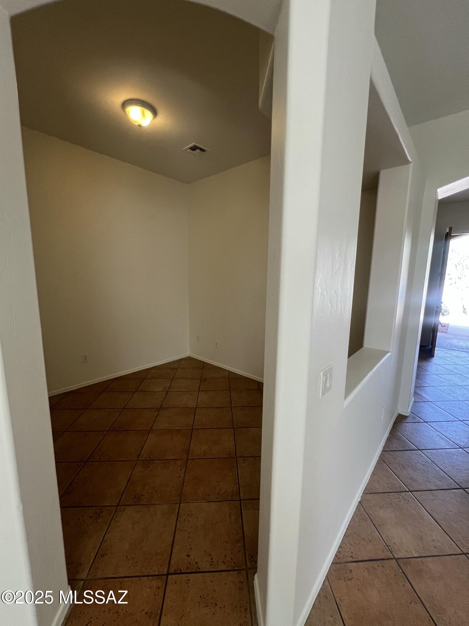 HIGH PLAINS RANCH - Residential Lease