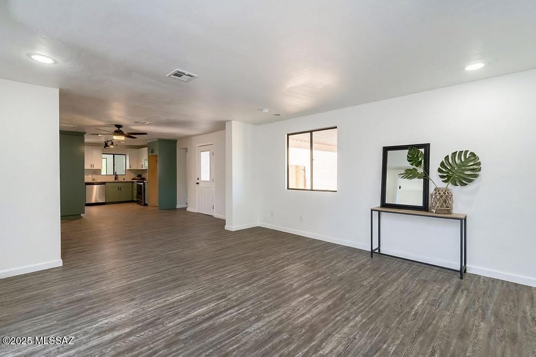 Mountain View Acre Farms - Residential