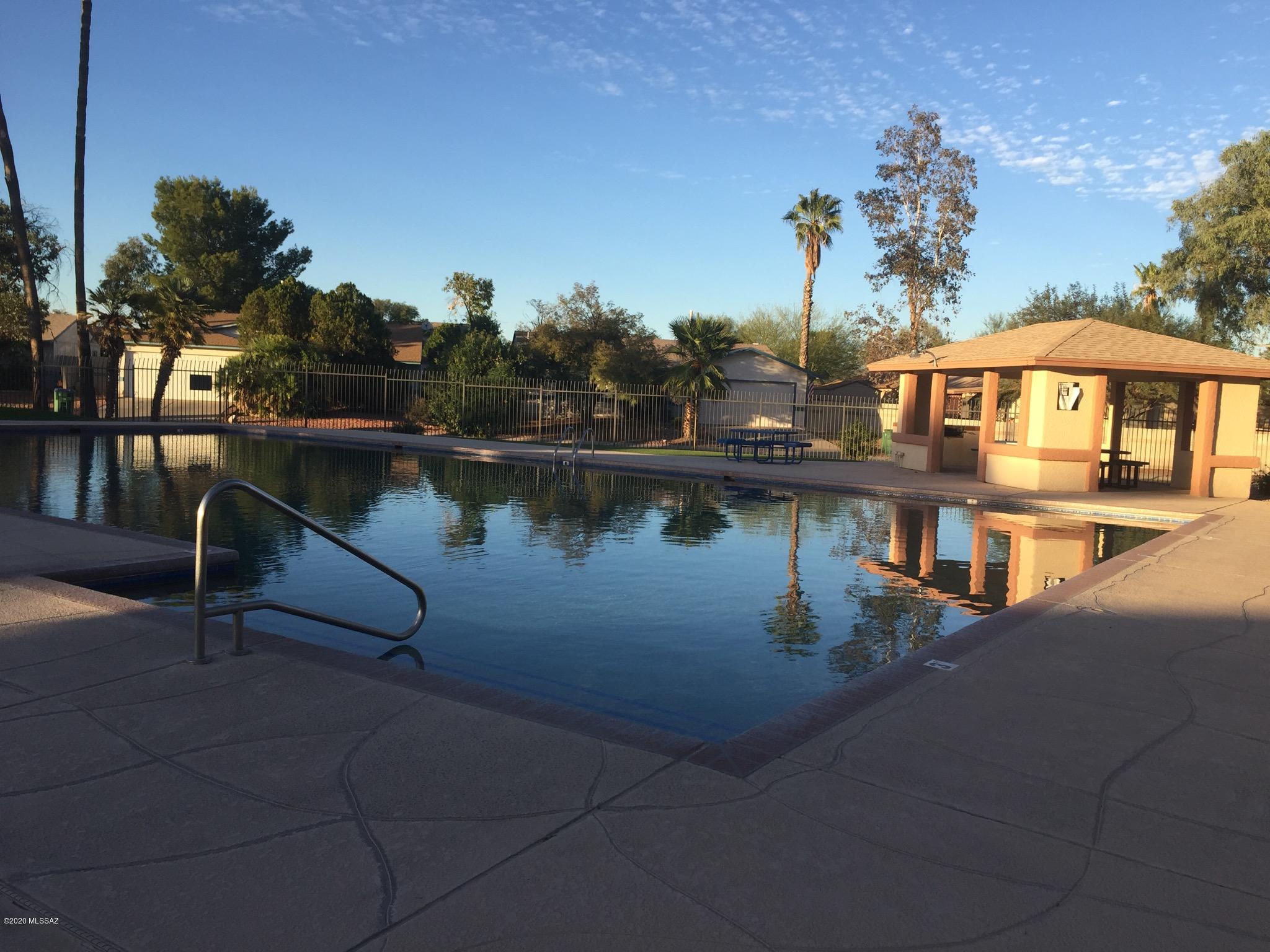 Meadowbrook (1-56) - Residential