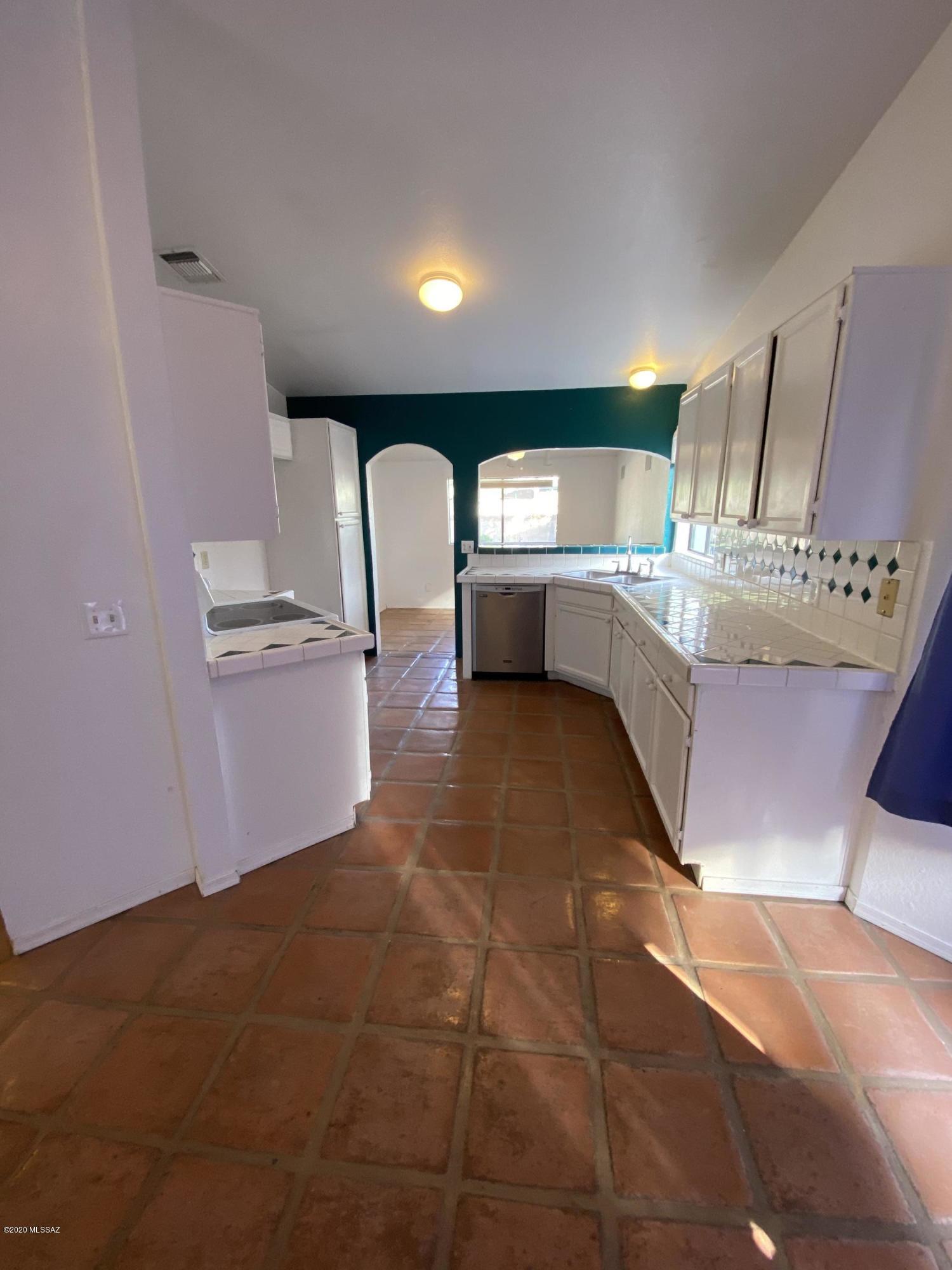 Meadowbrook (1-56) - Residential