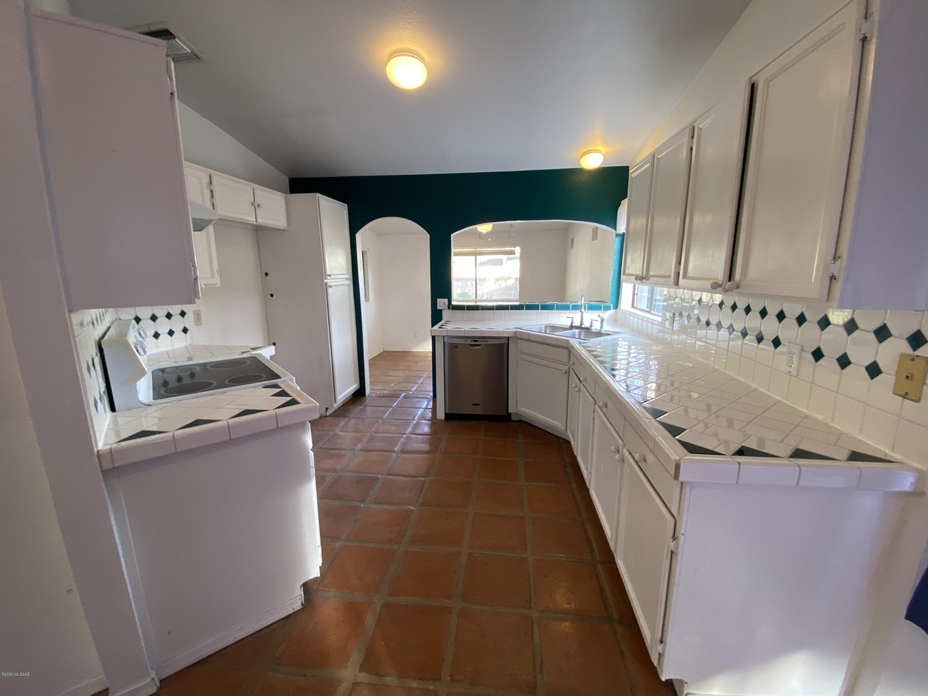 Meadowbrook (1-56) - Residential