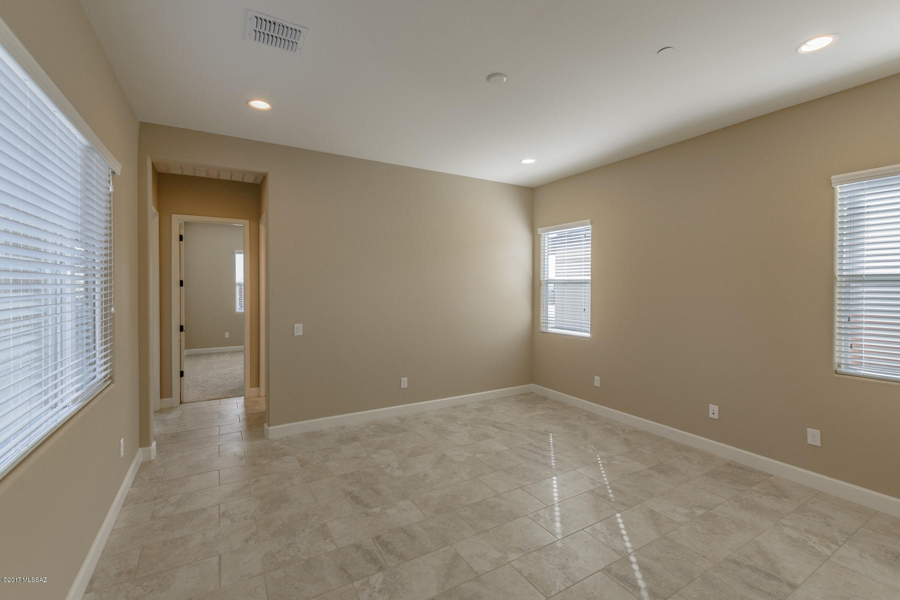 Golden Barrel Place At Dove Mountain SQ20141710079 - Residential
