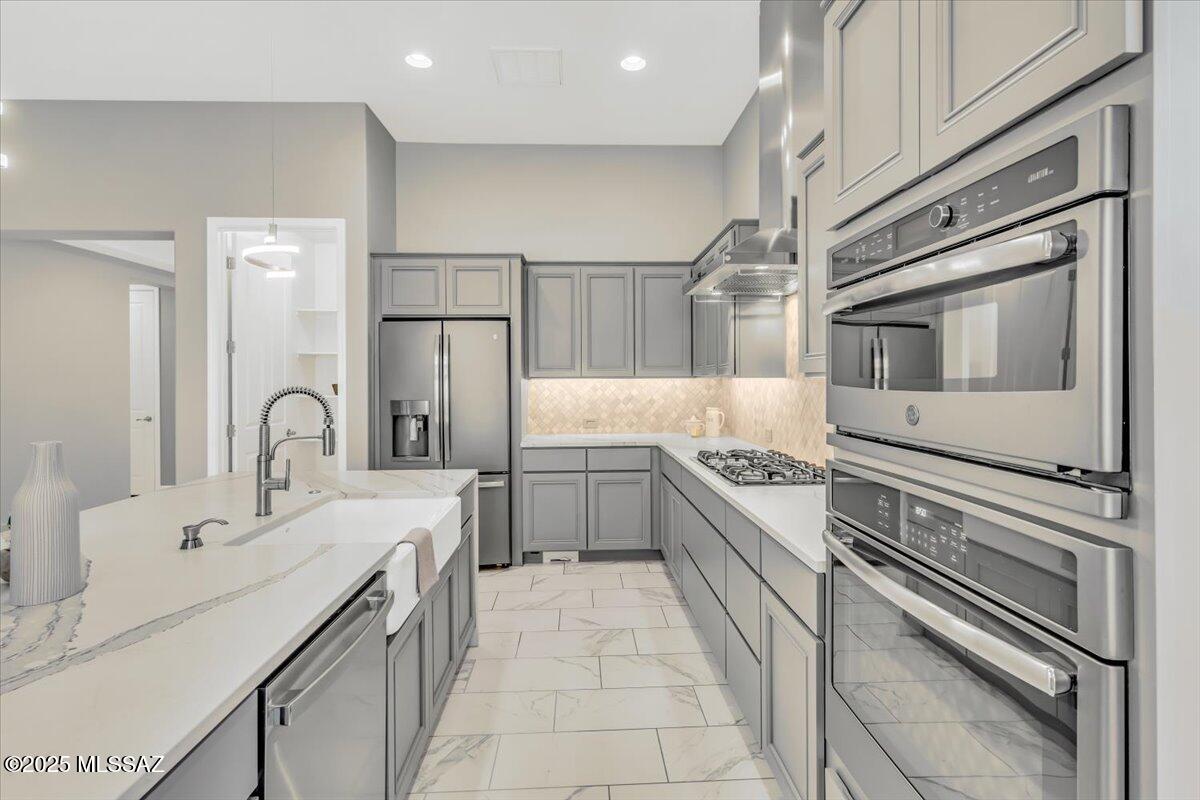 Saddlebrooke Ranch - Residential