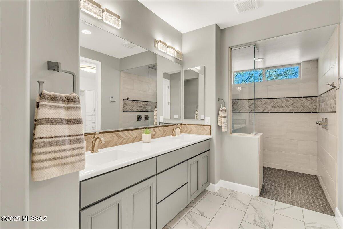 Saddlebrooke Ranch - Residential