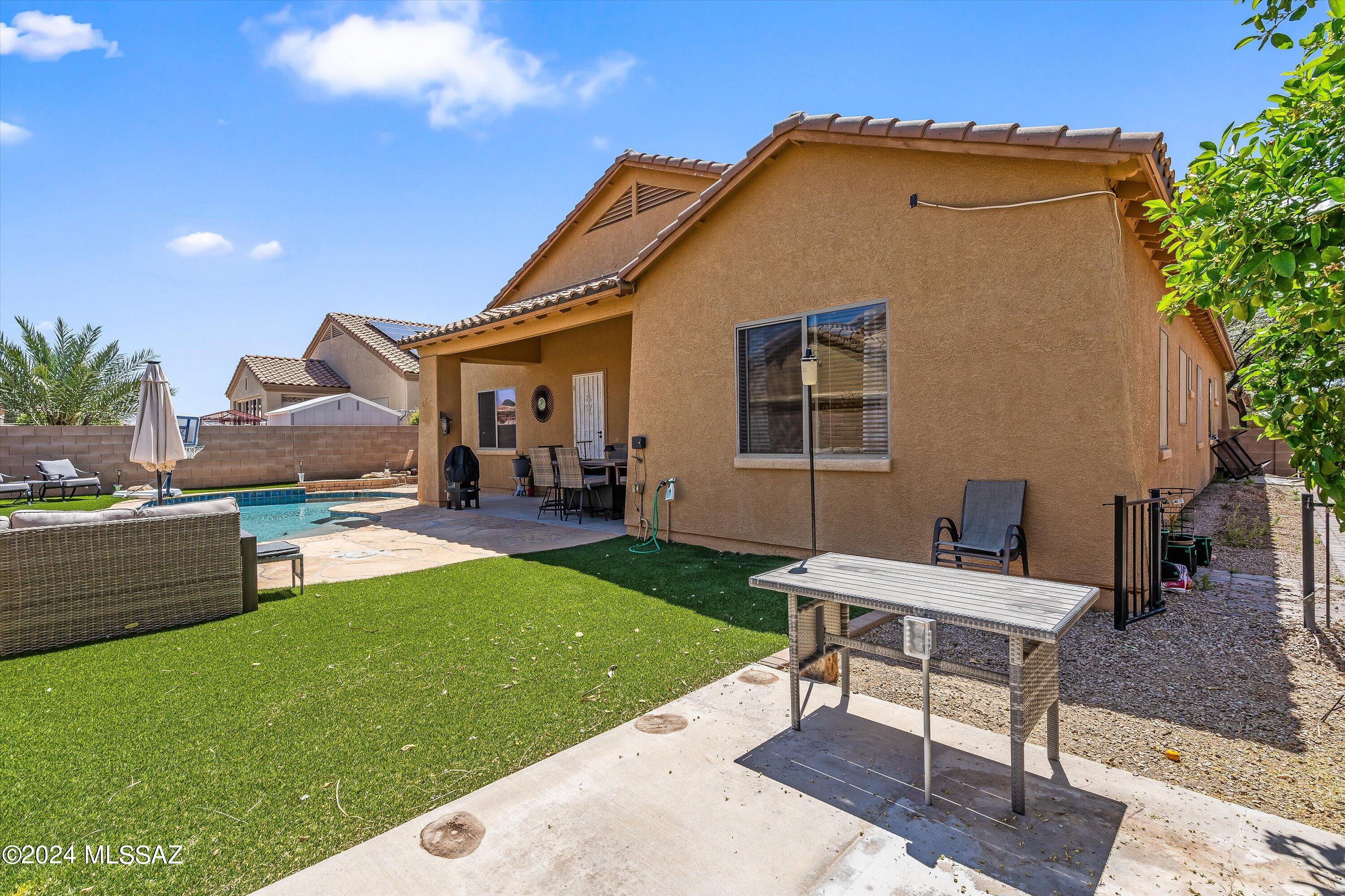 Star Valley Blk. 10 (1-228) - Residential
