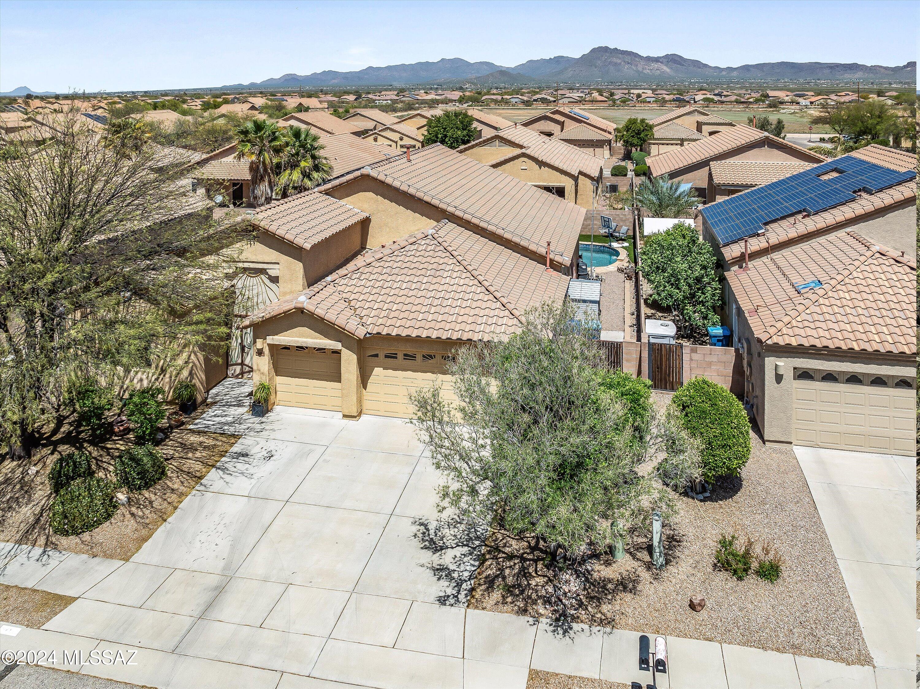 Star Valley Blk. 10 (1-228) - Residential