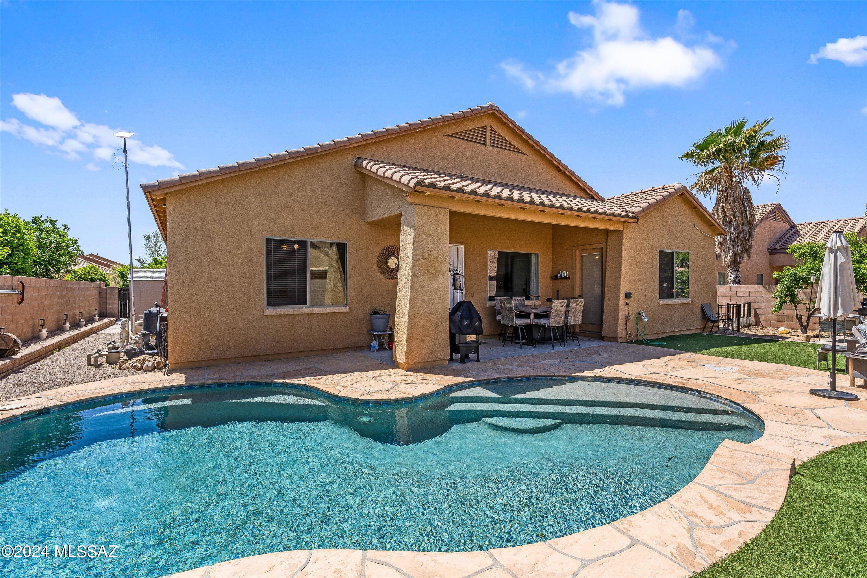 Star Valley Blk. 10 (1-228) - Residential