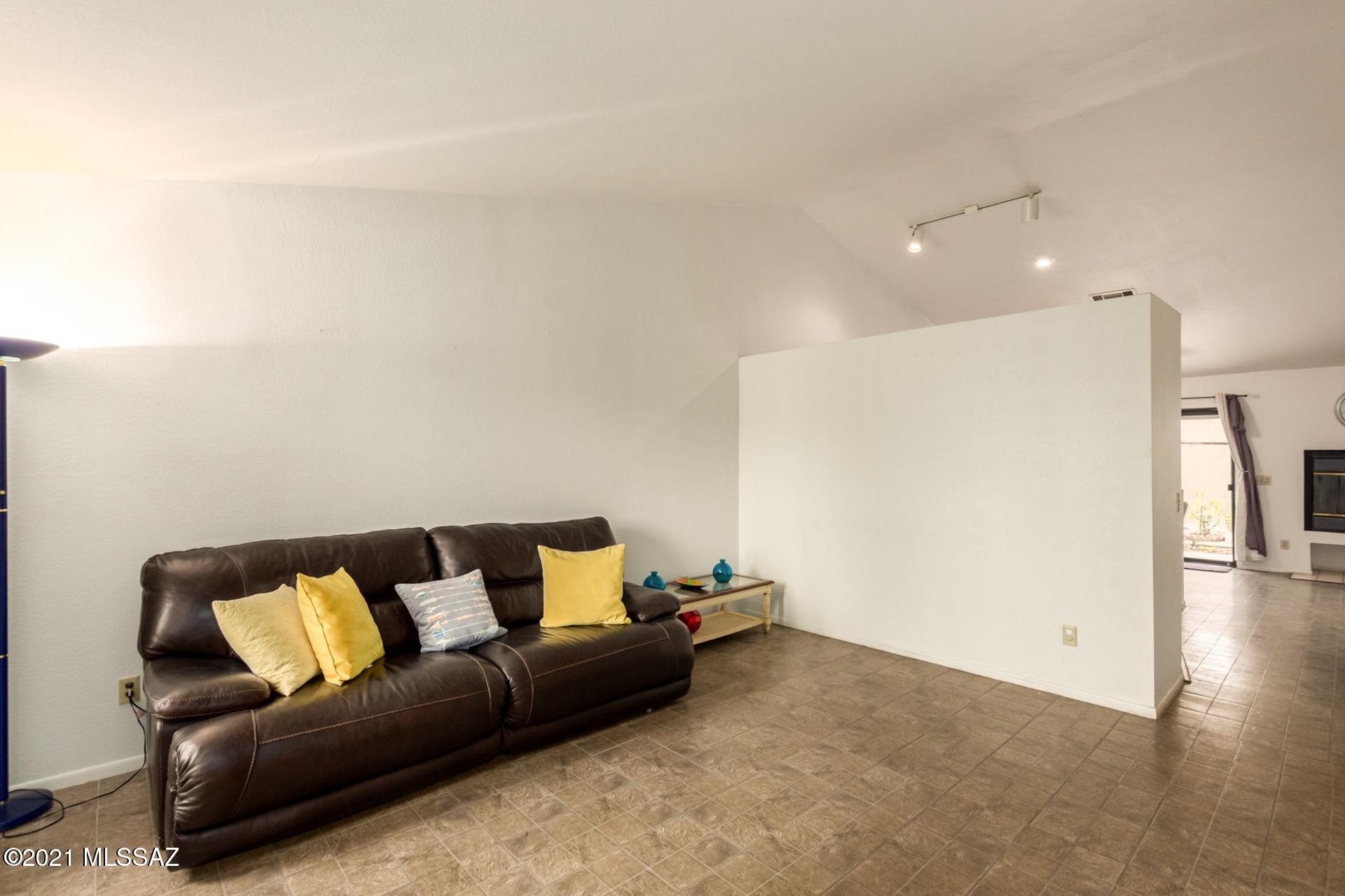 Reddington Hills (1-137) - Residential