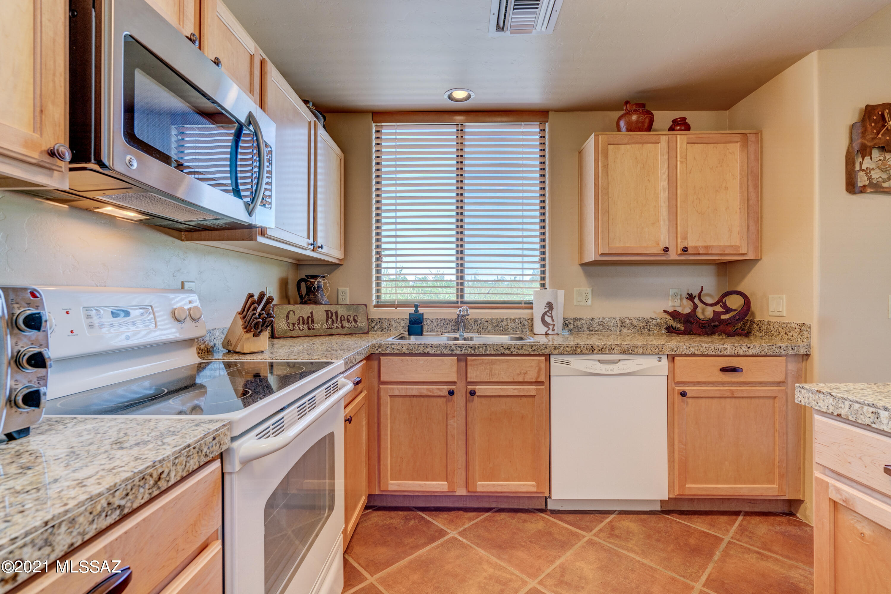 Crown Of Tucson Townhouses (1-96) - Residential