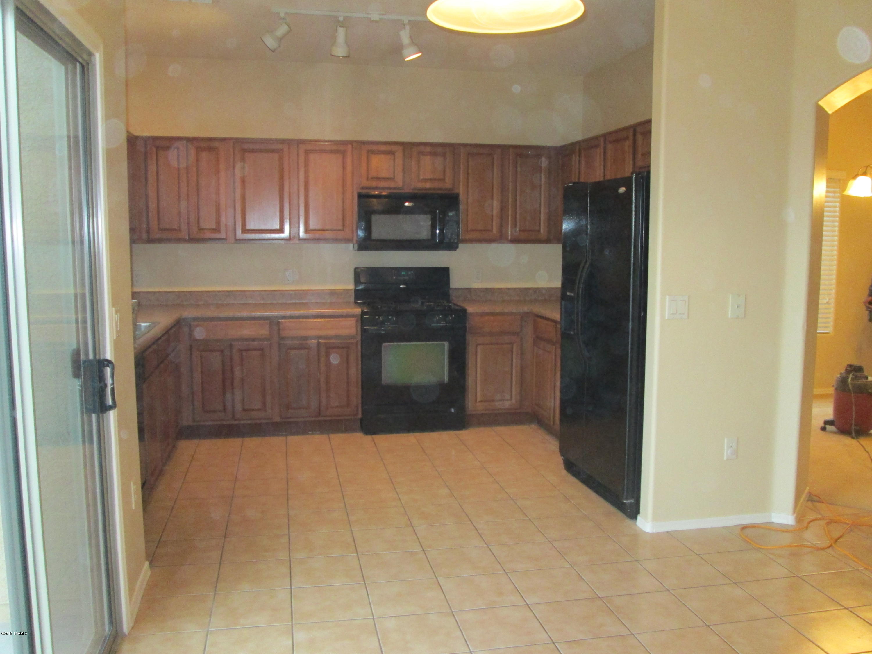 Empire Heights (1-241) - Residential Lease