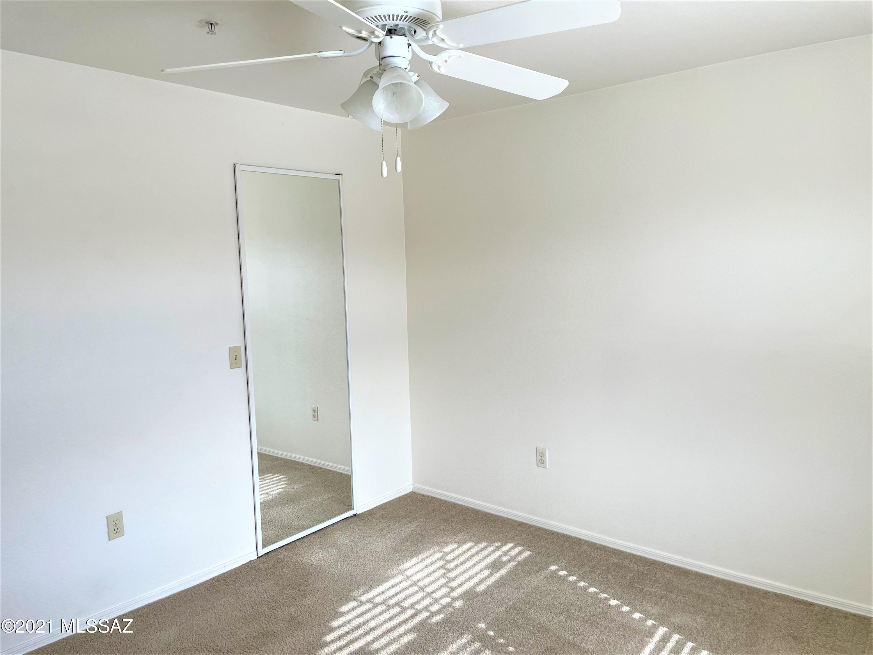 Veranda at Ventana Condominiums - Residential