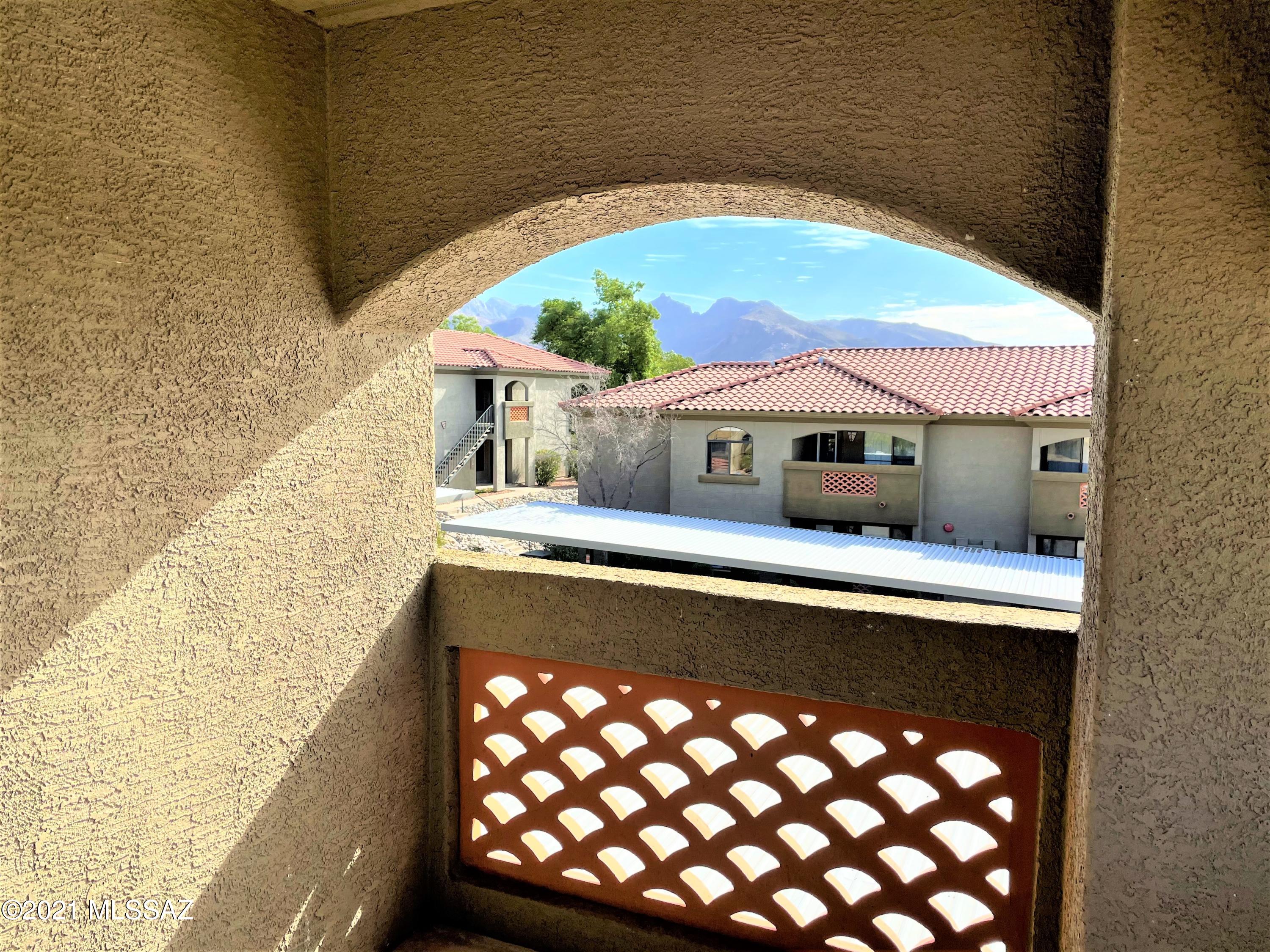 Veranda at Ventana Condominiums - Residential