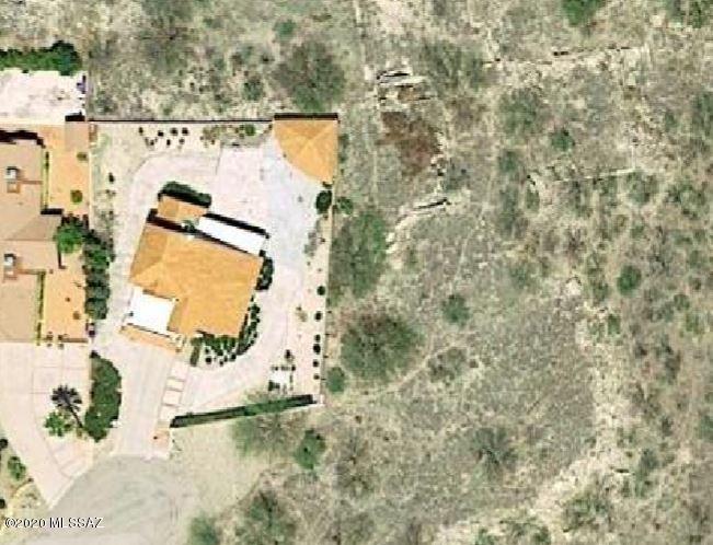Buildable land situated between homes within a cul-de-sac with views!