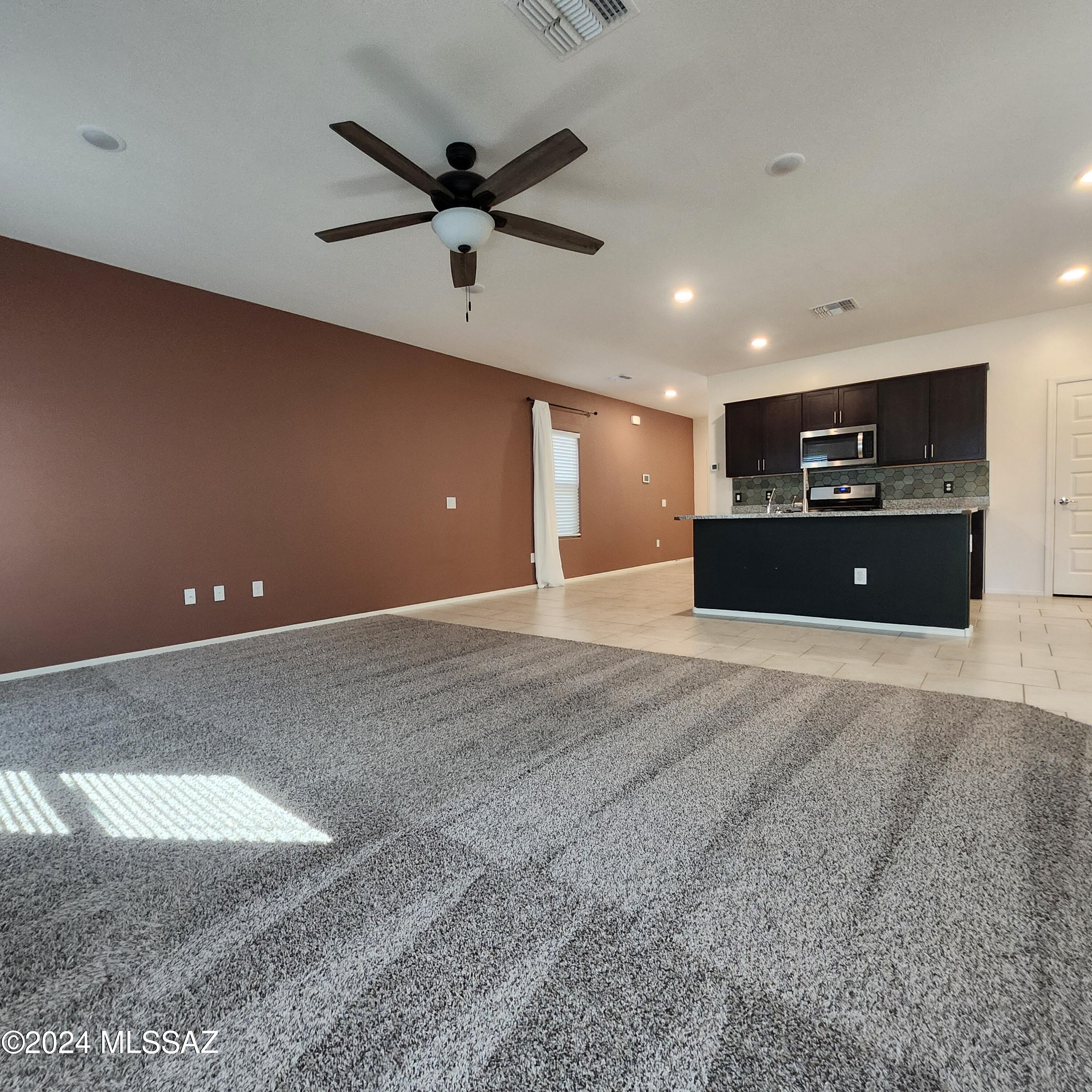 Tres Pueblos - Residential Lease