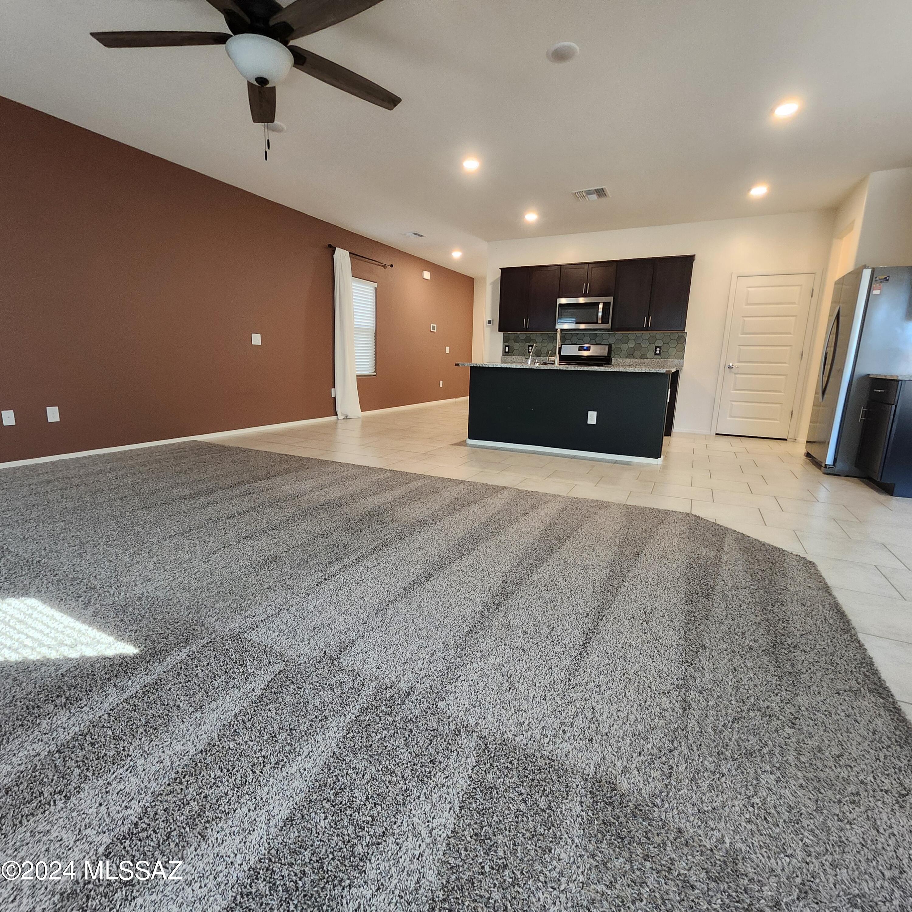 Tres Pueblos - Residential Lease