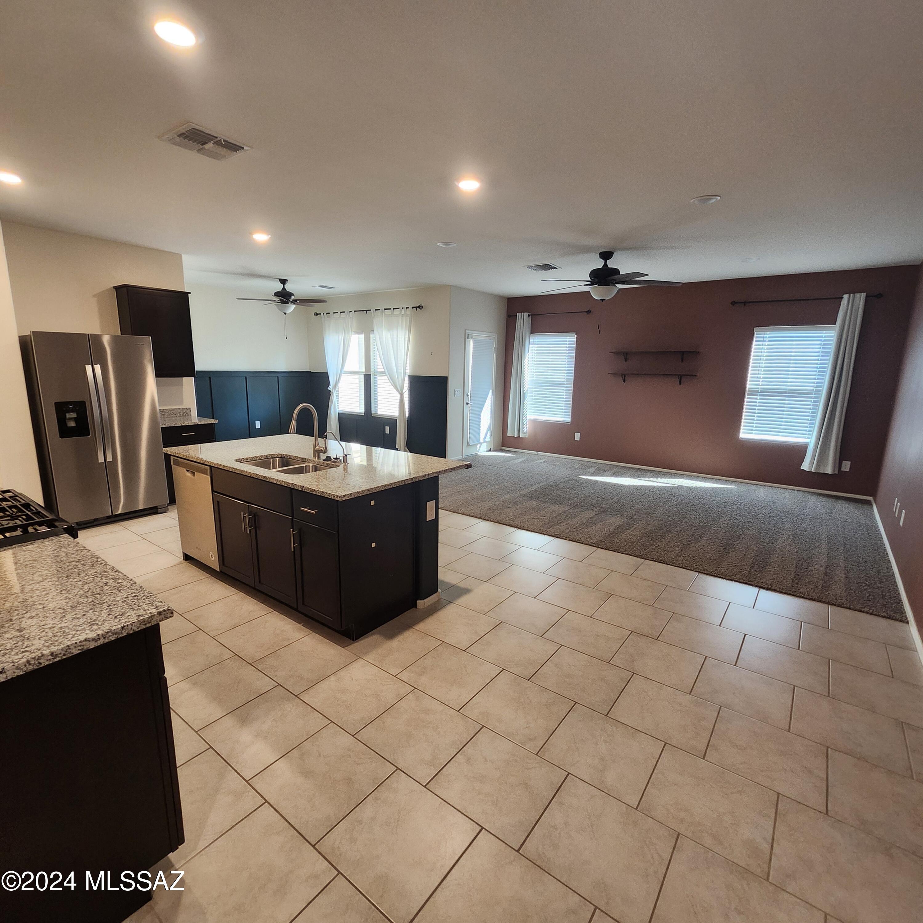 Tres Pueblos - Residential Lease