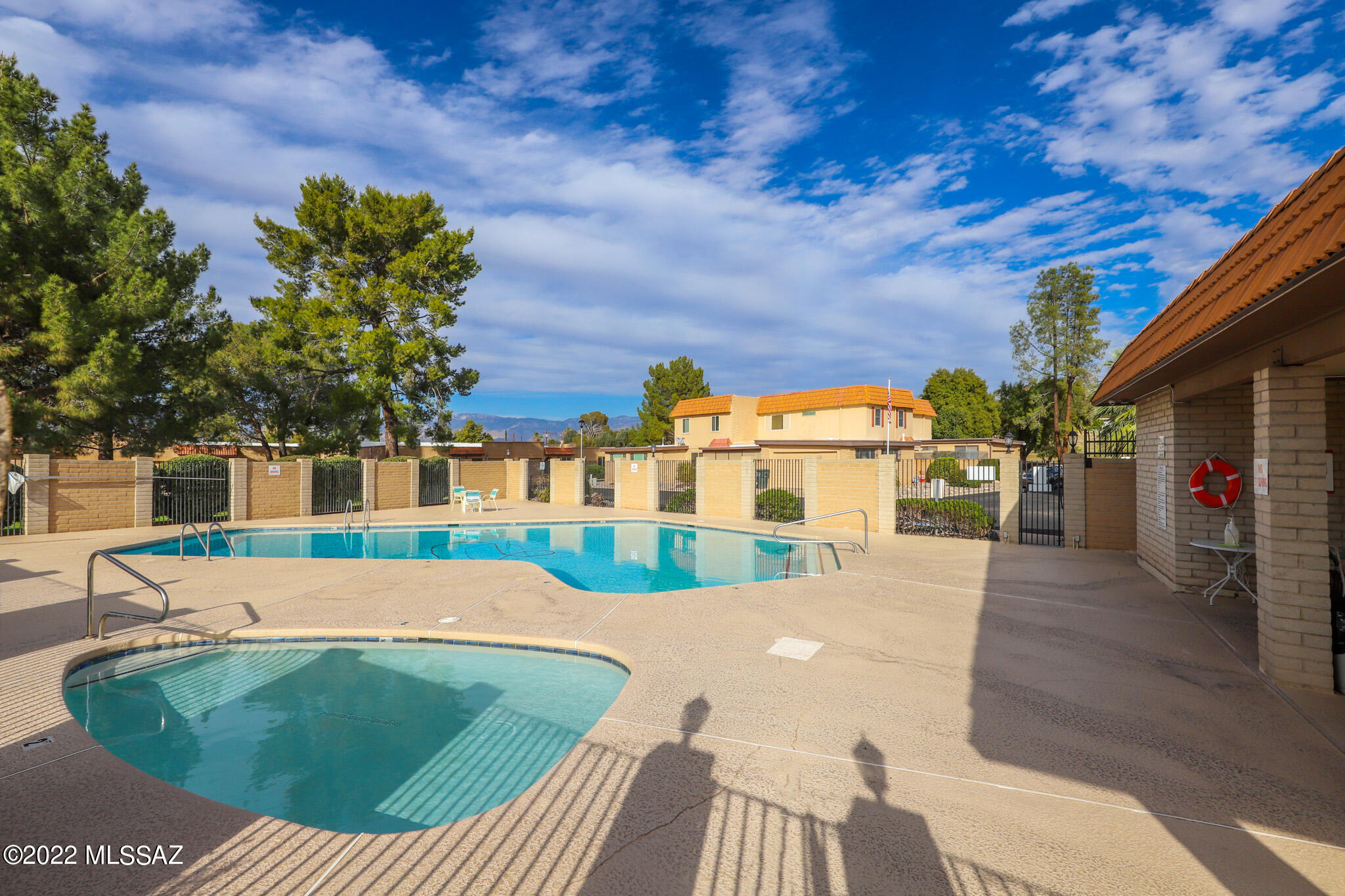 Rolling Hills Villas NO. 2 - Residential